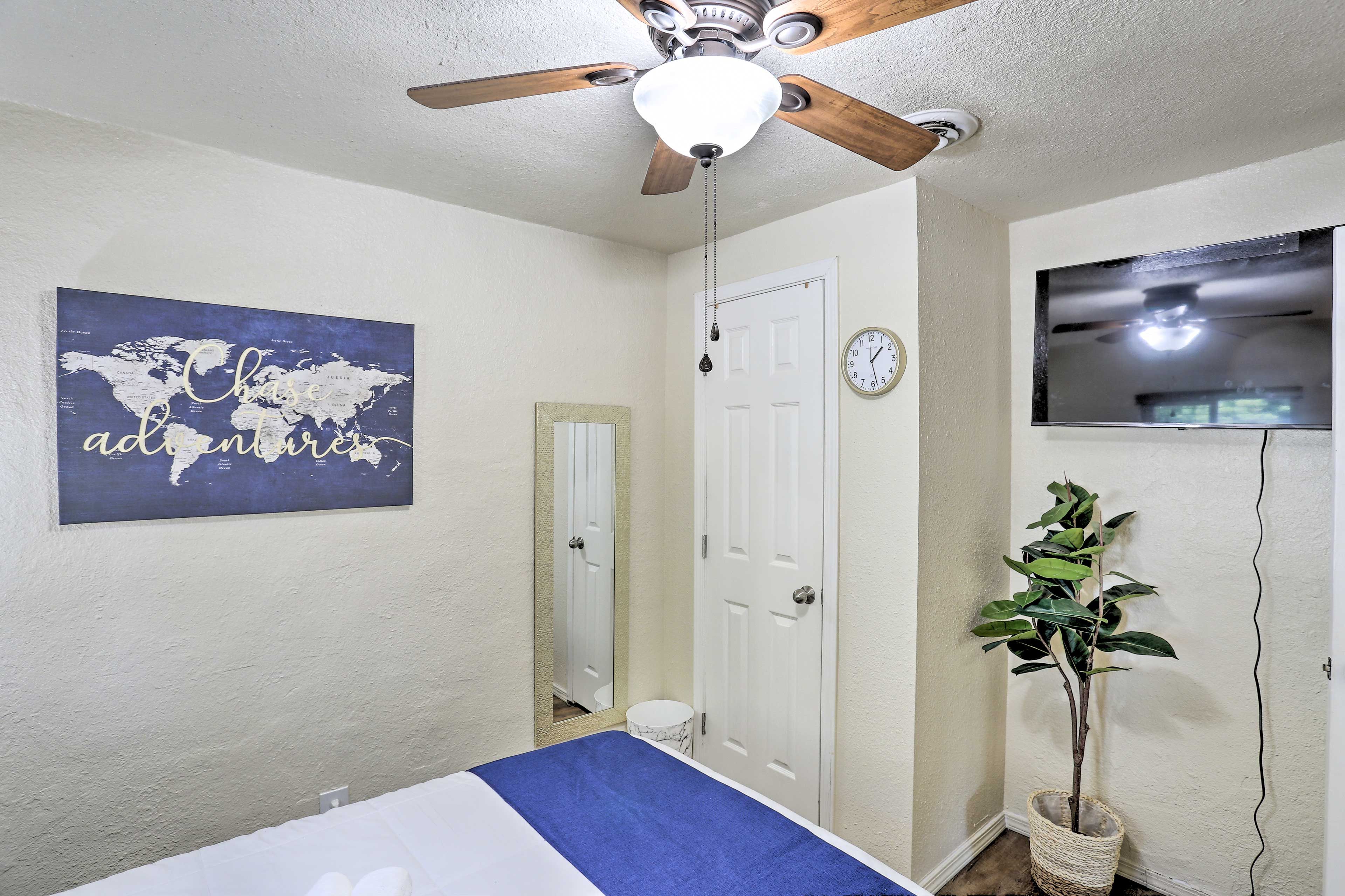 Bedroom 2 | Smart TV