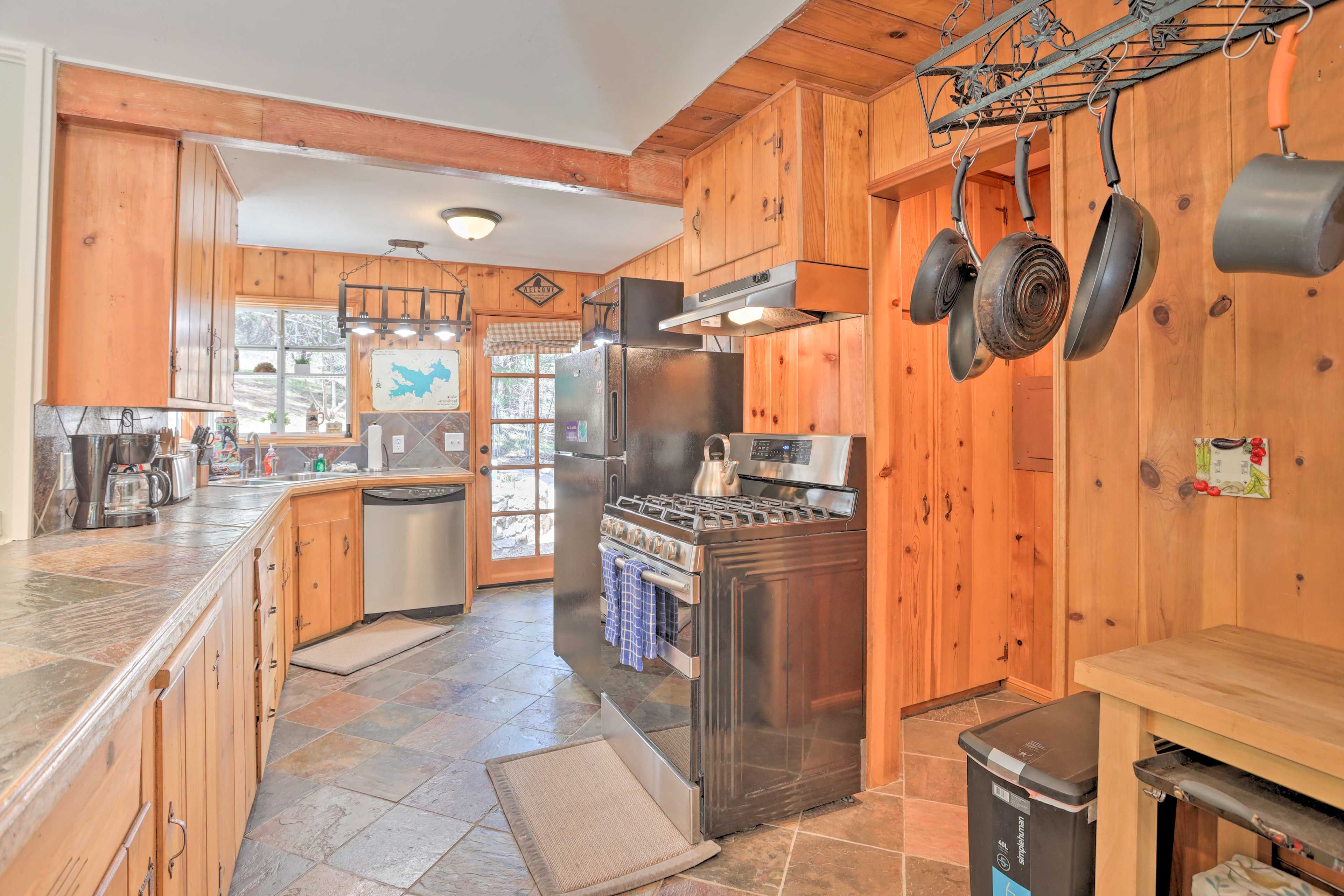 Kitchen | Fully Equipped | Toaster