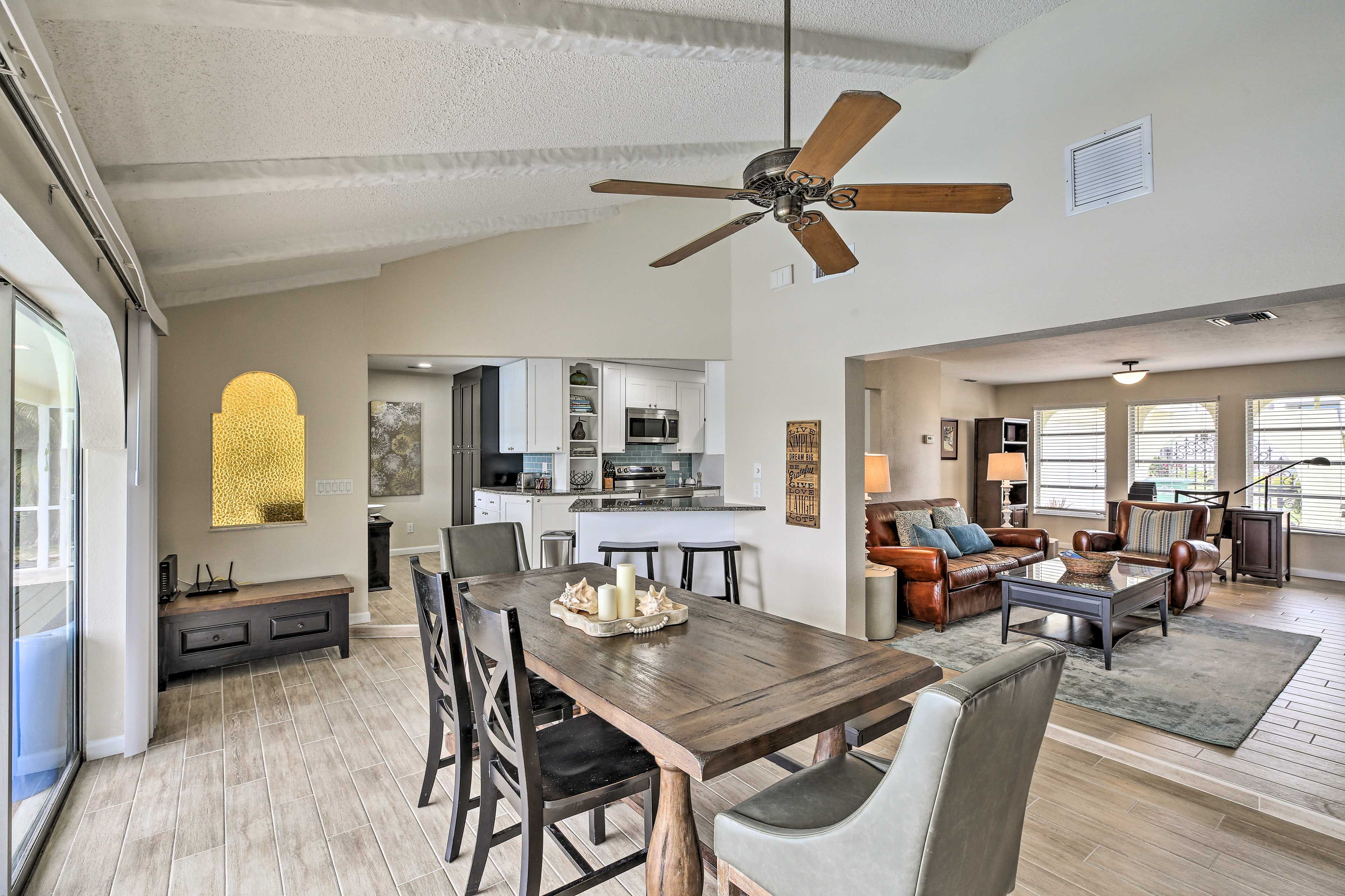 Dining Room | Great for Families