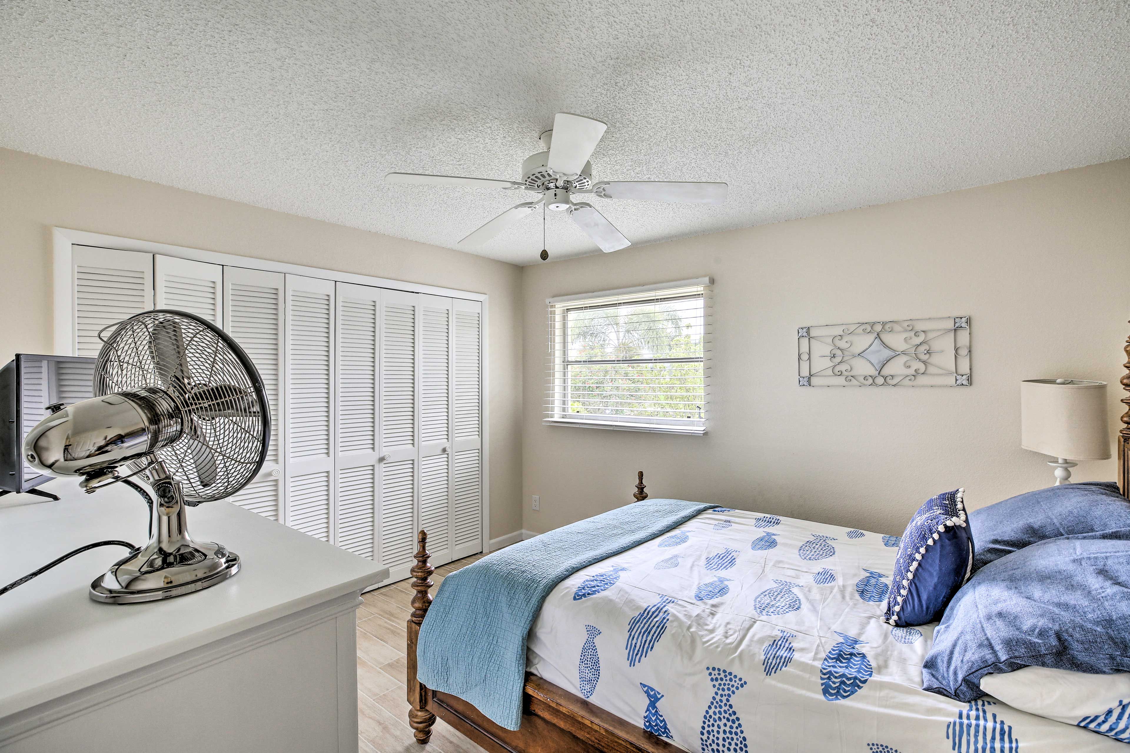 Bedroom 2 | Linens Provided