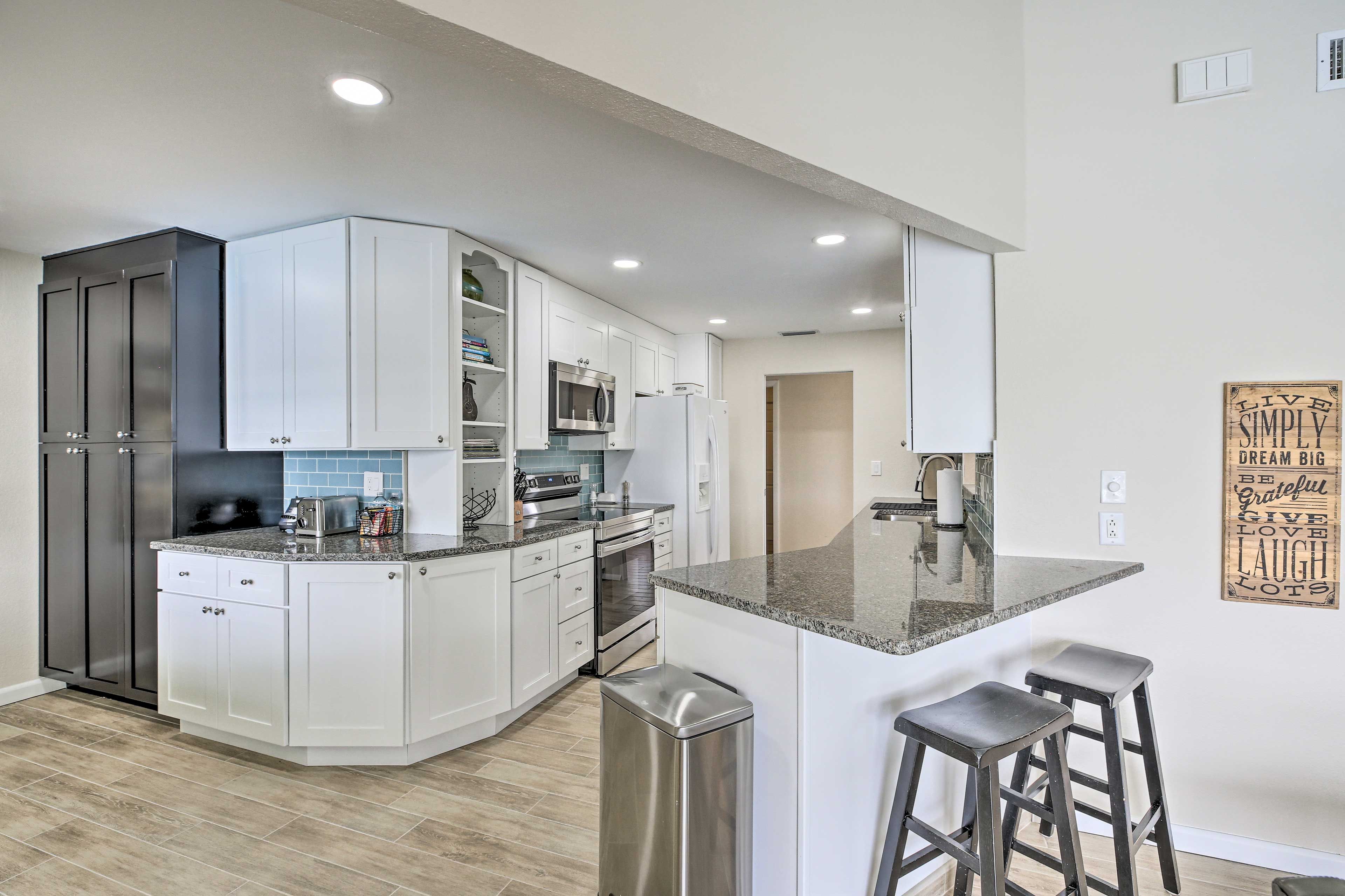 Kitchen | Fully Equipped