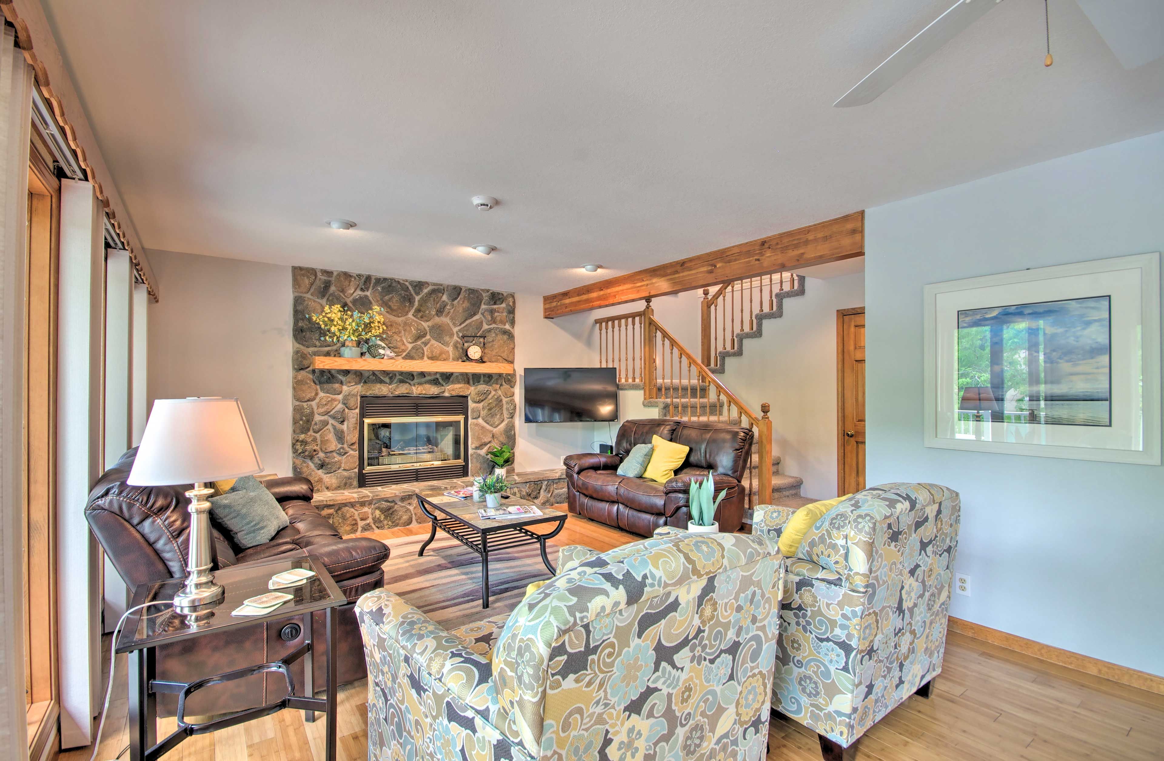 Main Living Room | Private Balcony | Lakefront