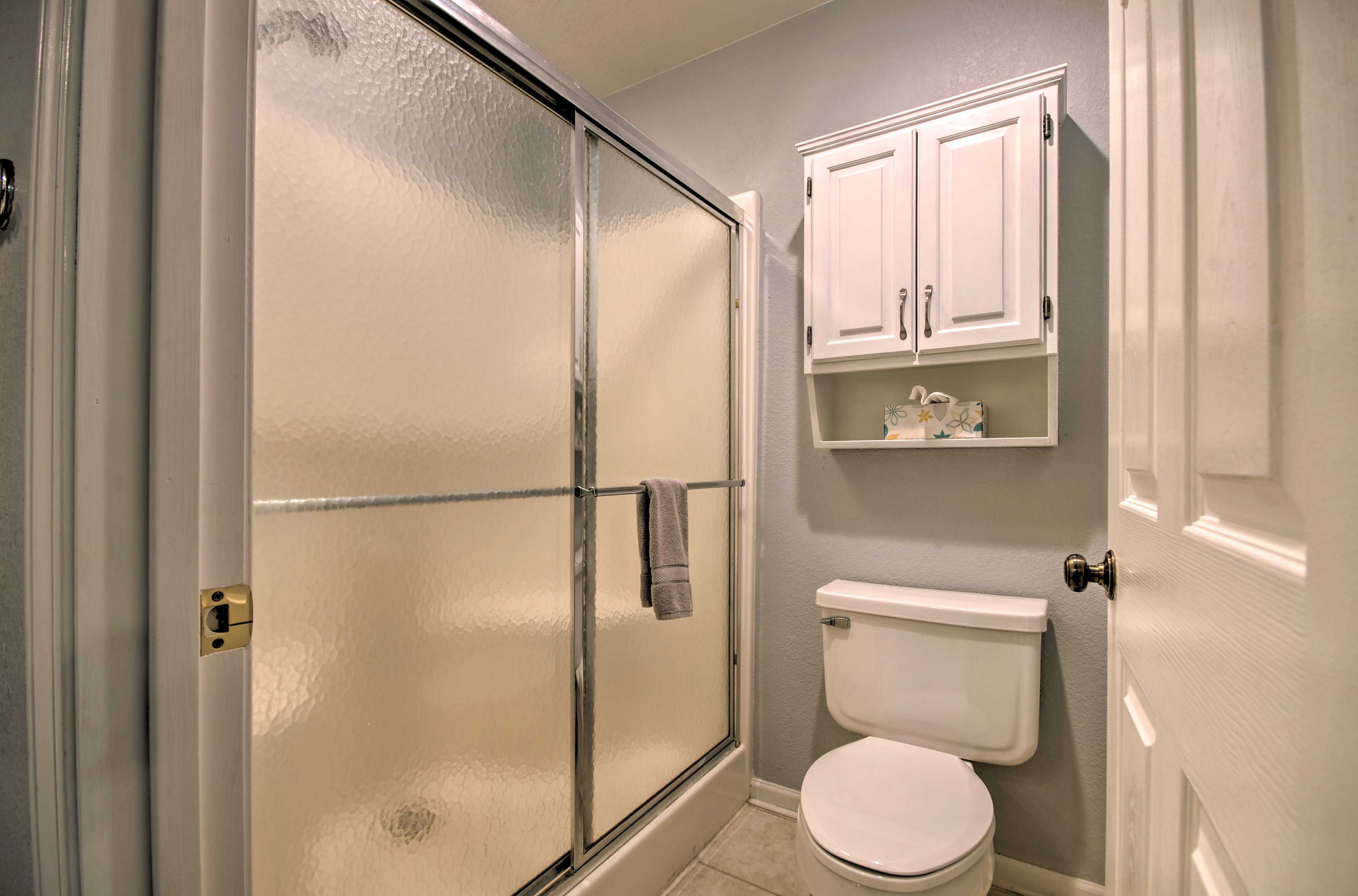 Full Bathroom