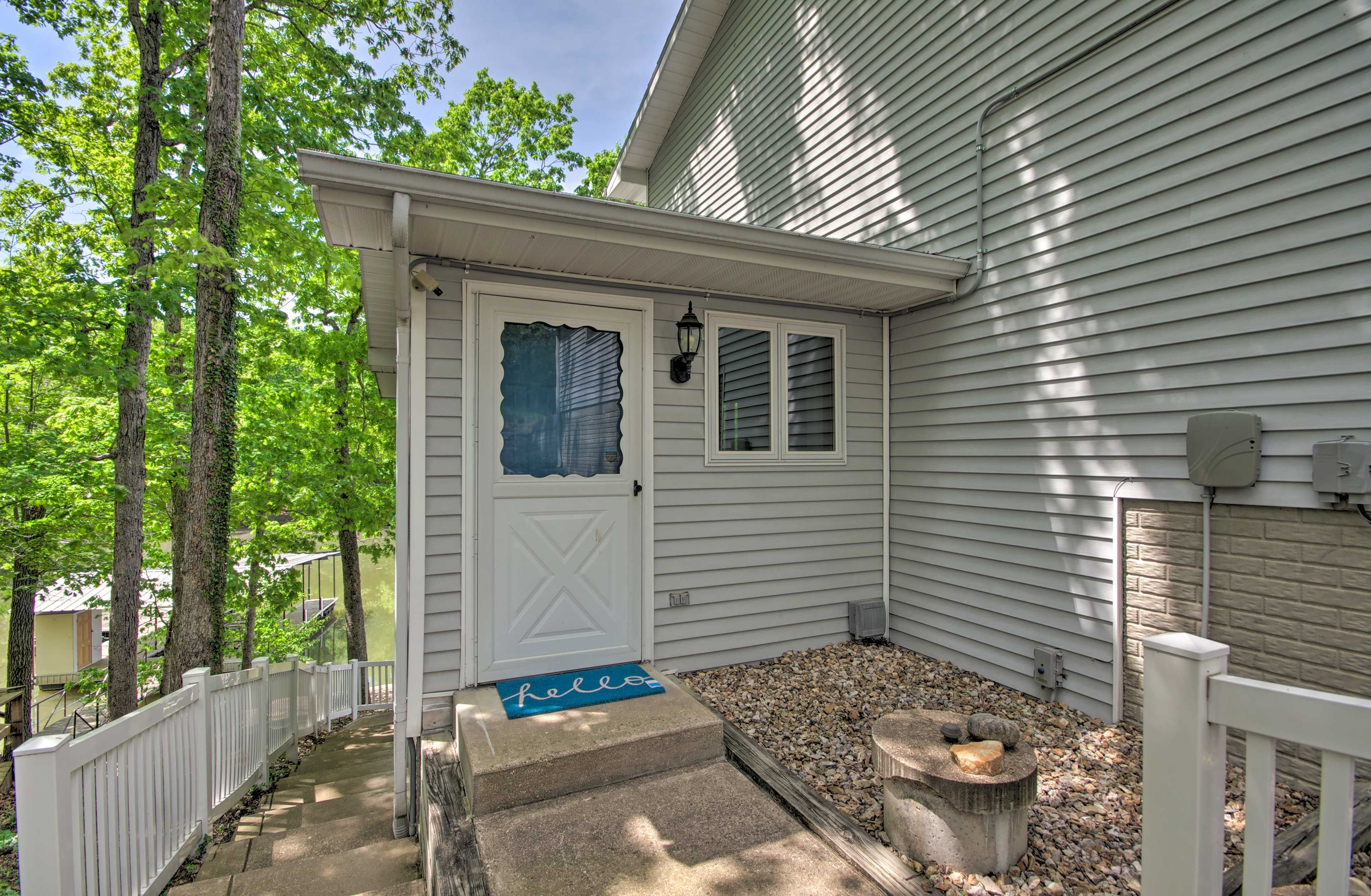 Home Exterior | Parking | Driveway (3 Vehicles)