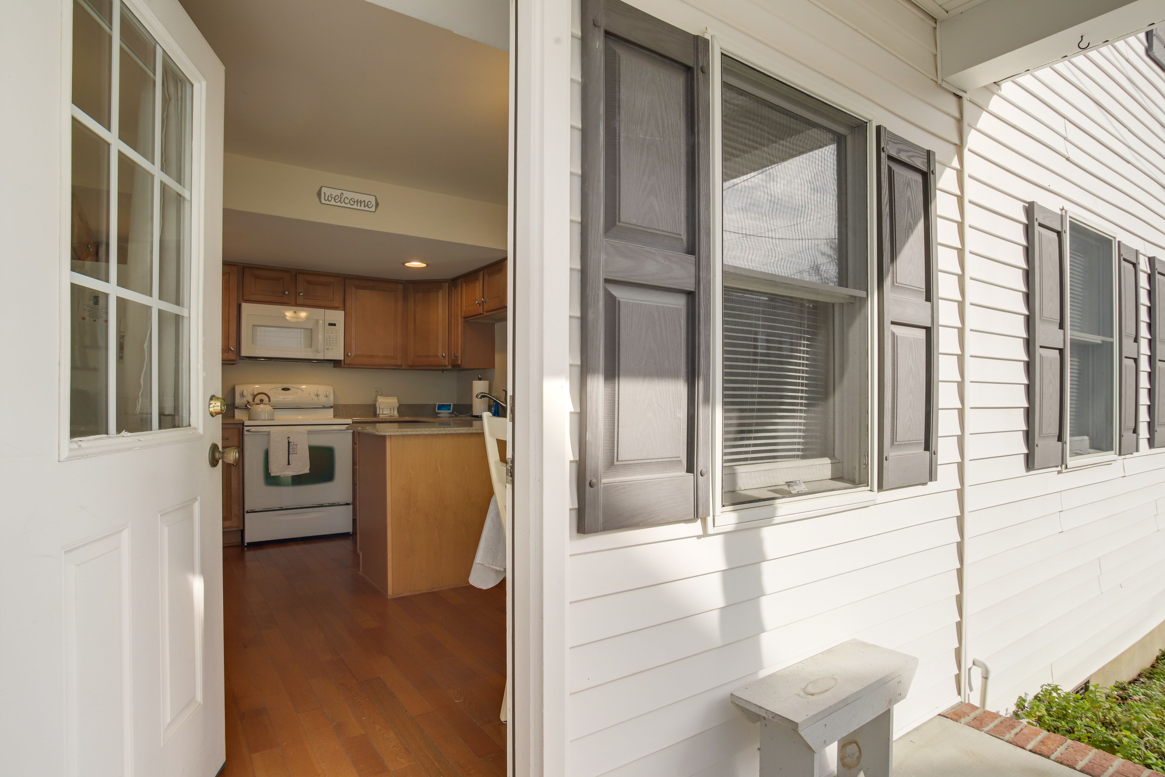 Condo Exterior | Keyless Entry