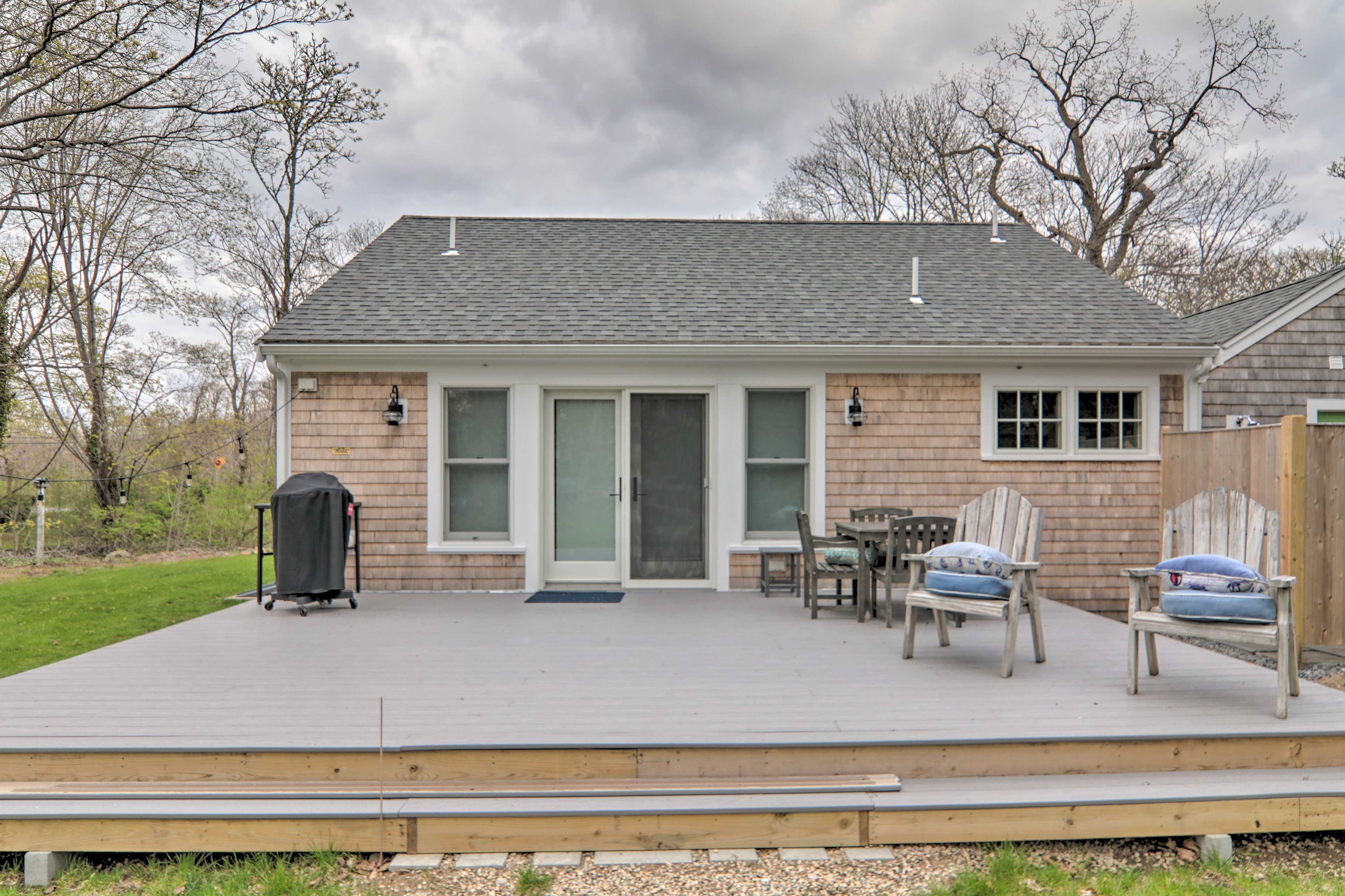 Furnished Deck
