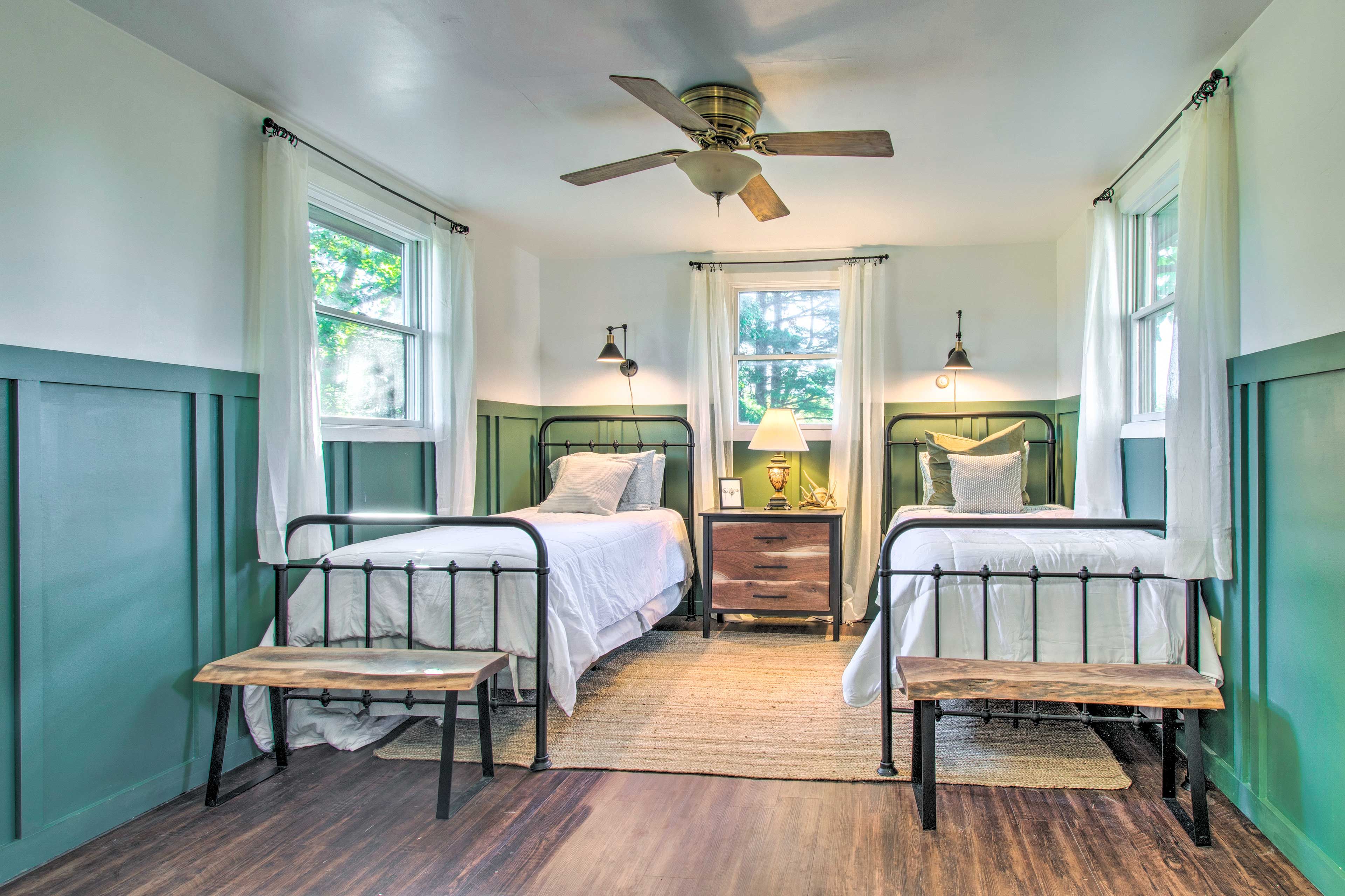 Bedroom 5 | 2 Twin Beds