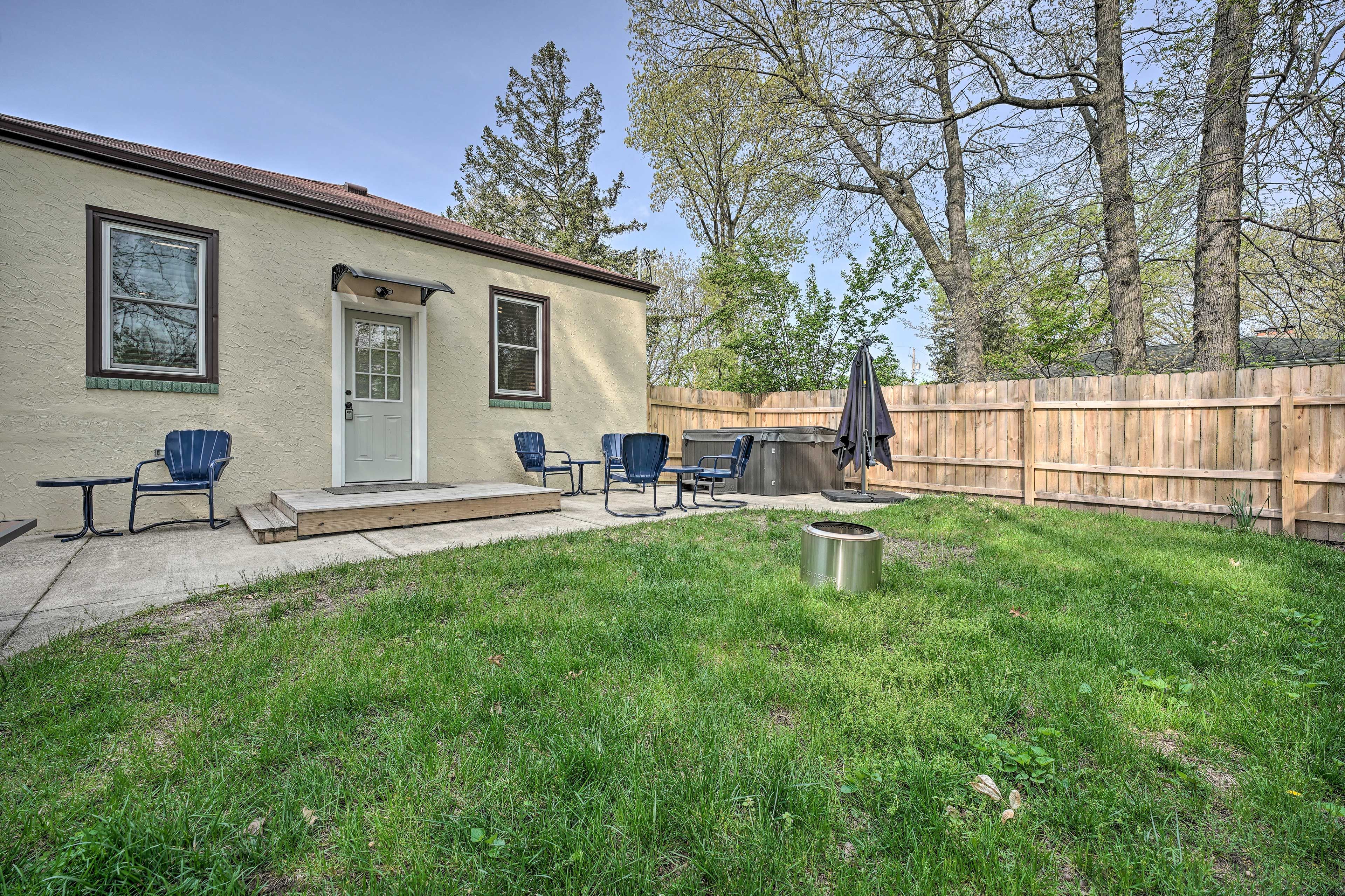 Fenced Yard