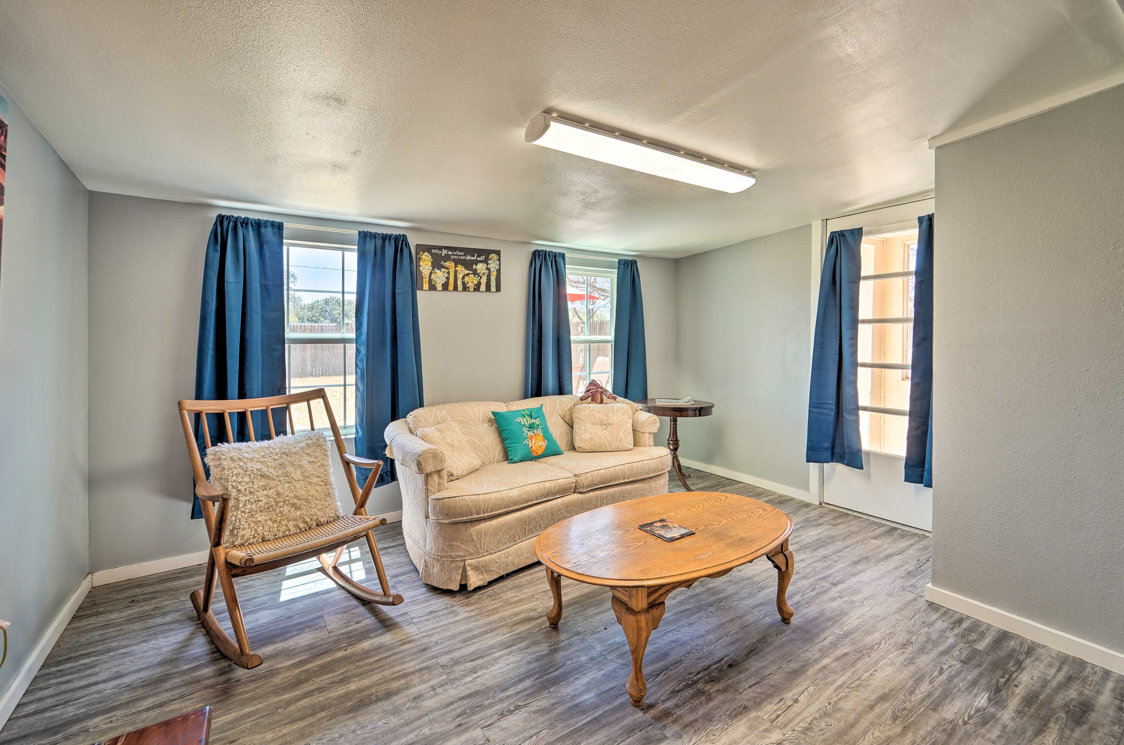 Lubbock Vacation Rental | 3BR | 1.5BA | 1 Step to Access | 1,600 Sq Ft