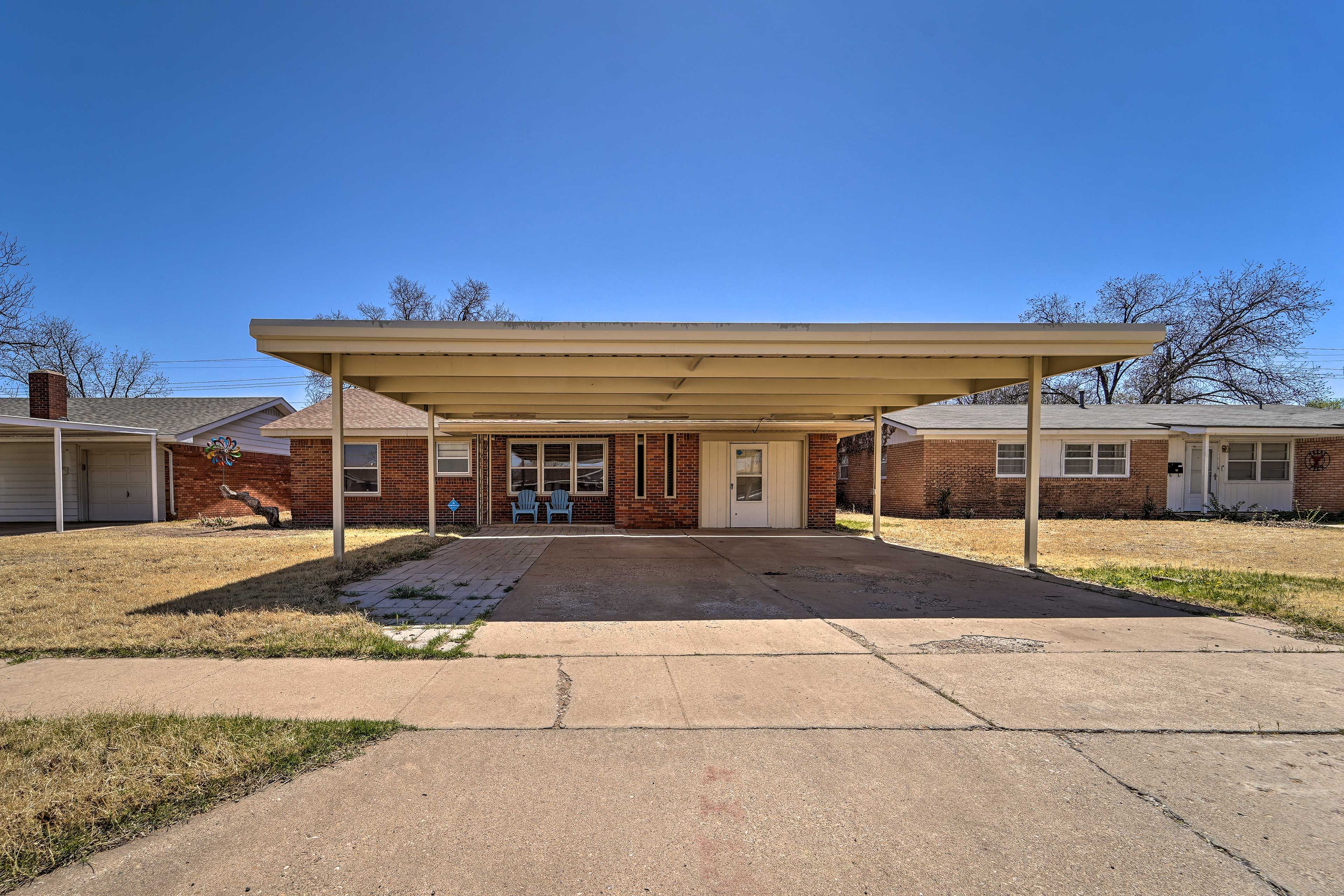 House Exterior | Carport Parking (3 Vehicles) | Free Street Parking