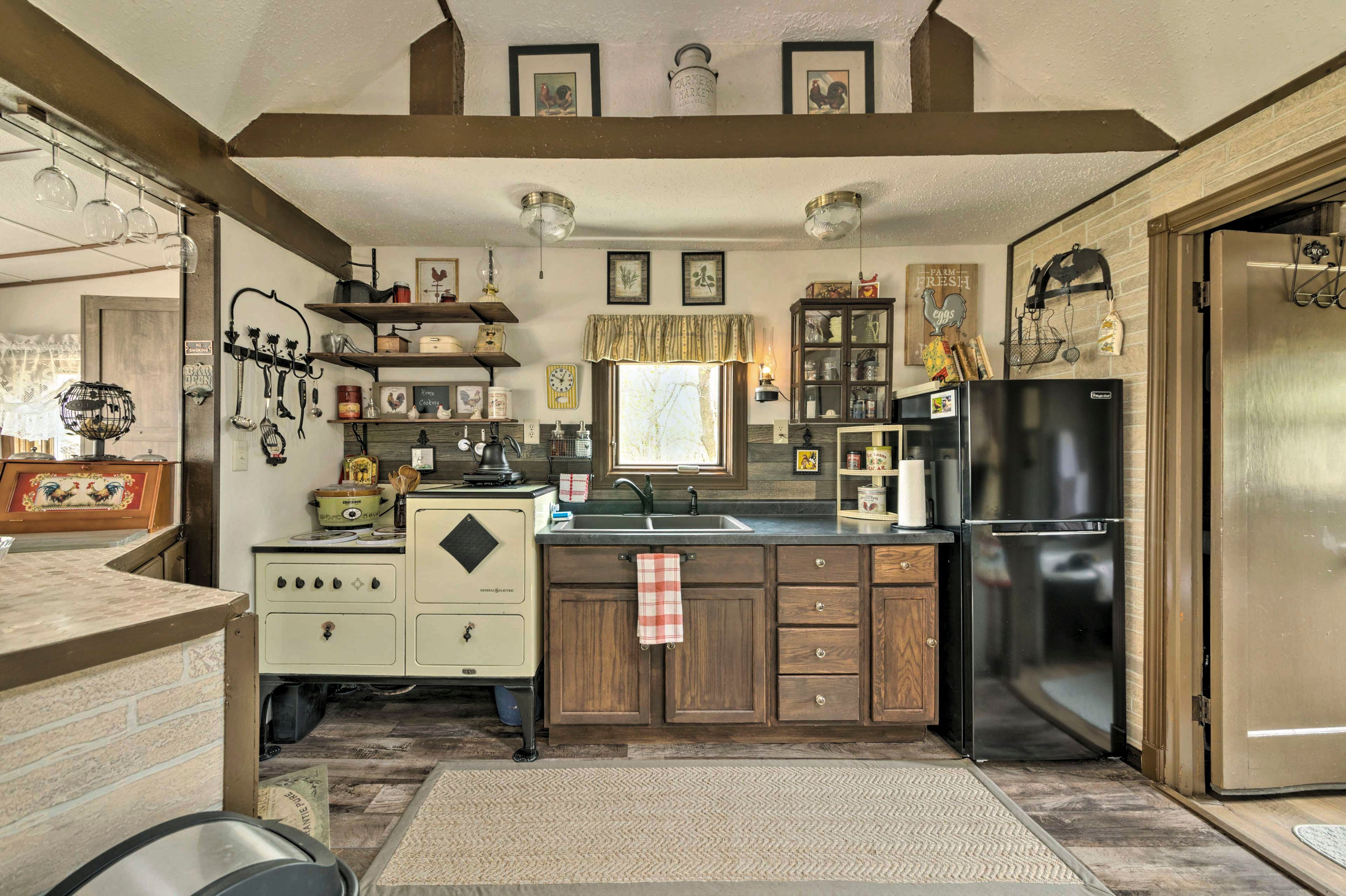 Kitchen | Well-Equipped | Cooking Basics
