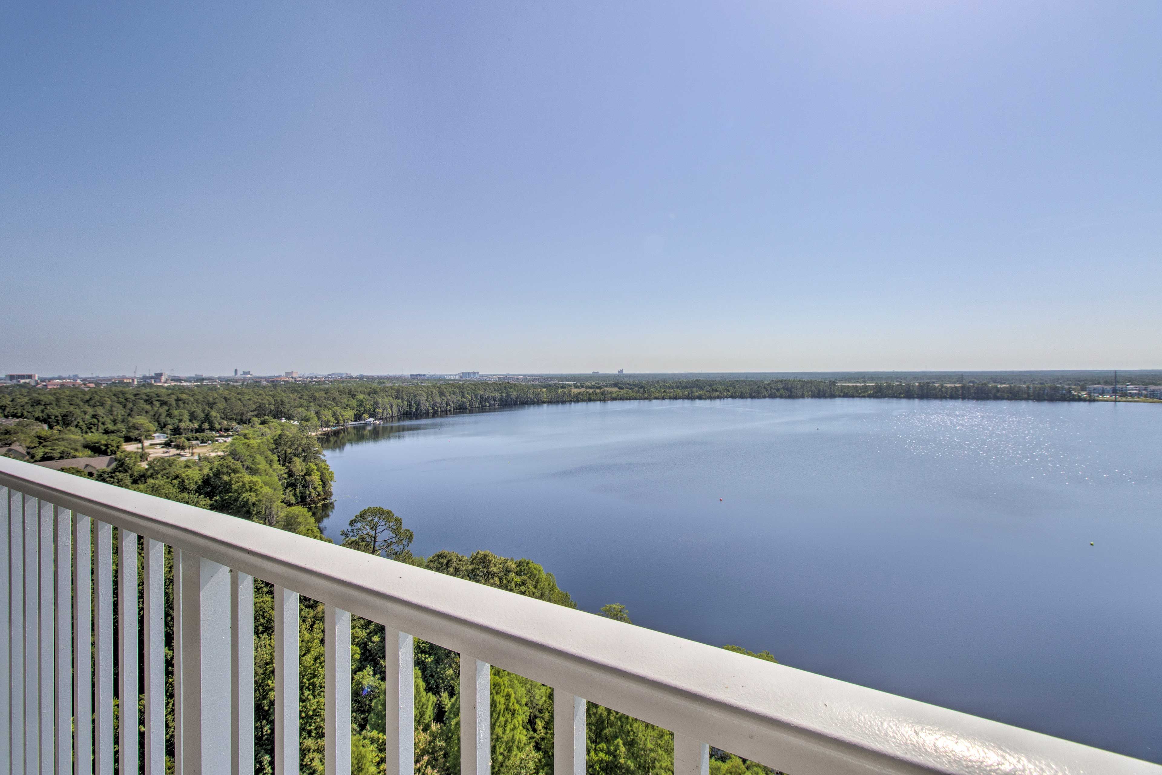Lake Bryan Views | 1 Mi to Disney World