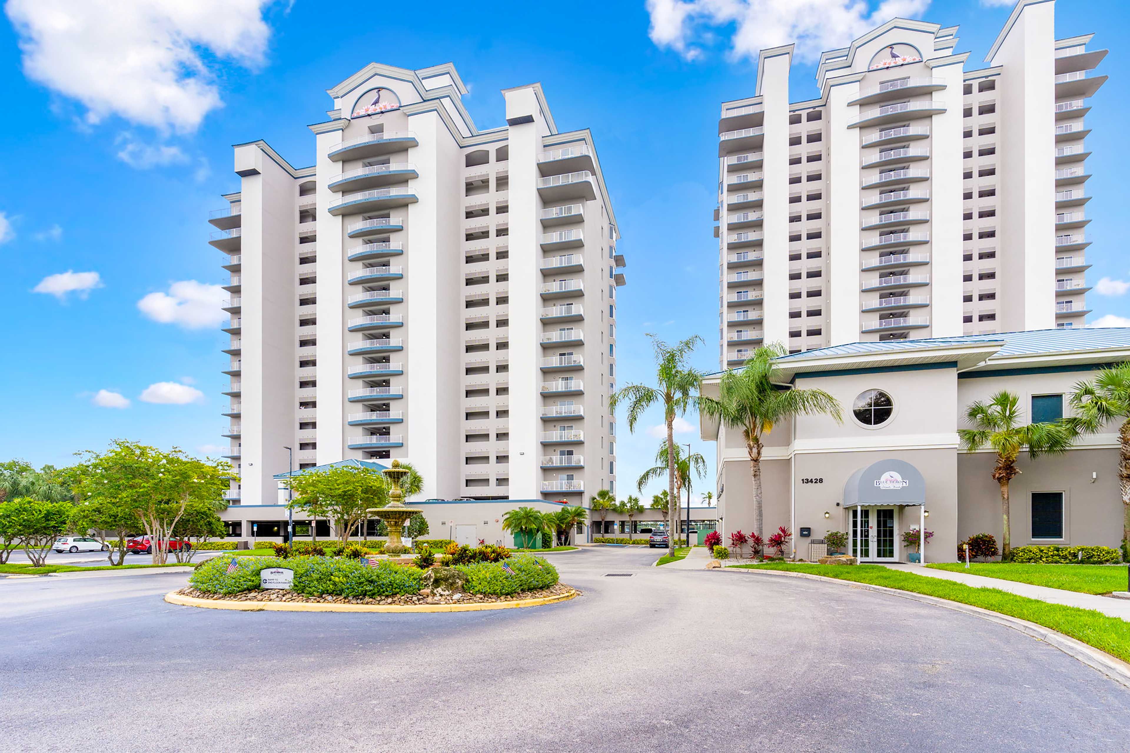Resort Exterior | Parking Garage (1 Vehicle)