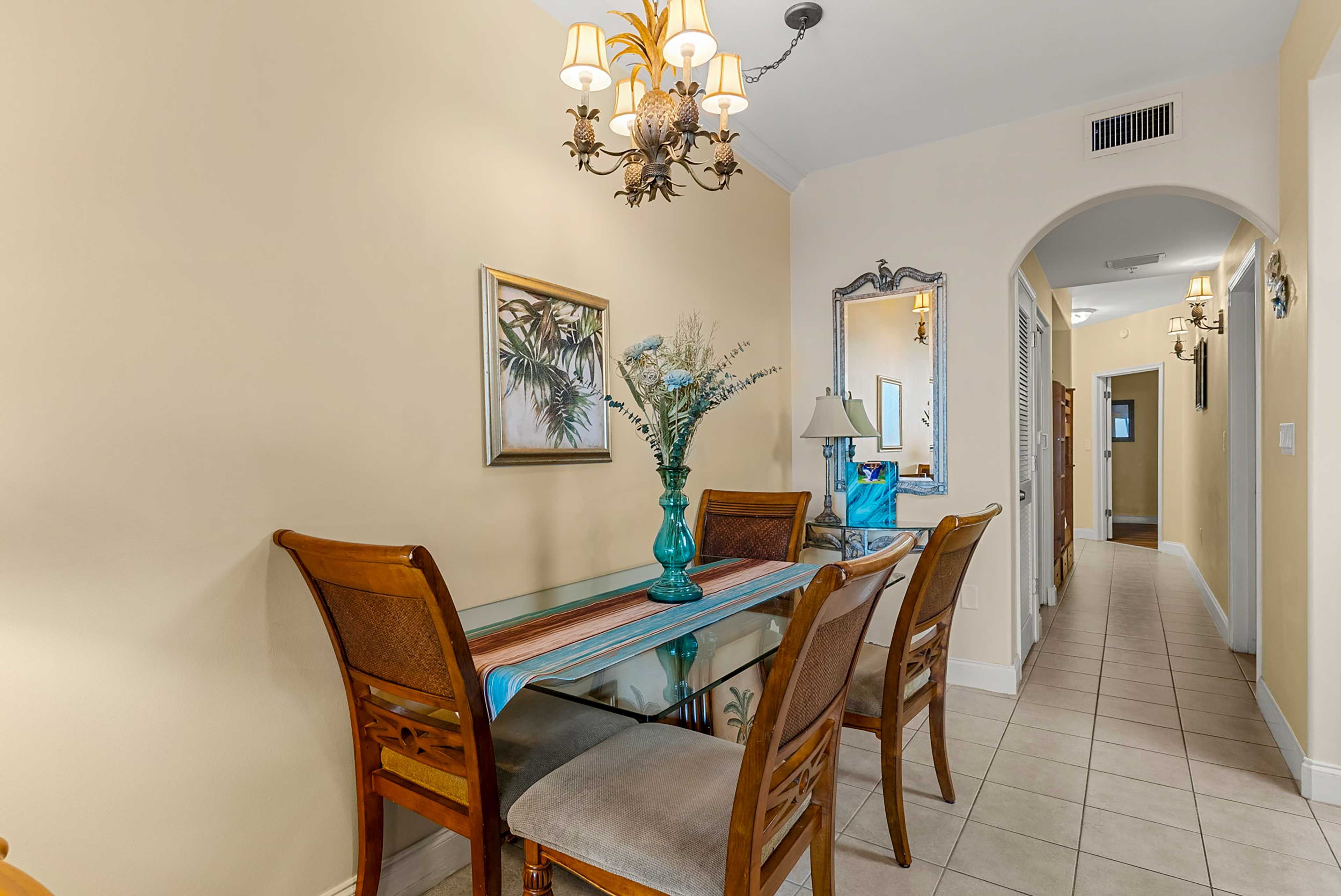 Dining Area | Dishware & Flatware