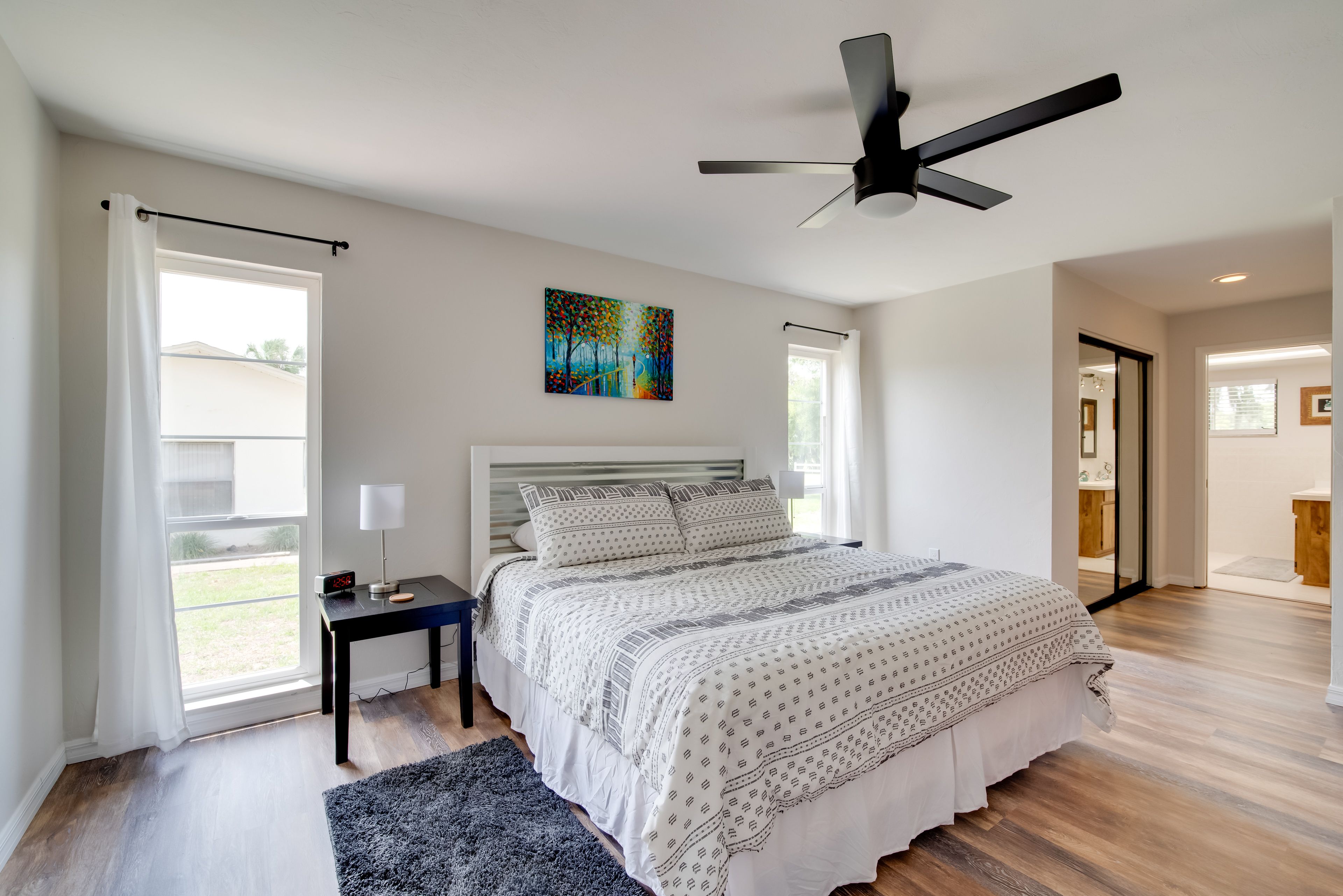 Bedroom 1 | King Bed | Linens Provided | En-Suite Bathroom