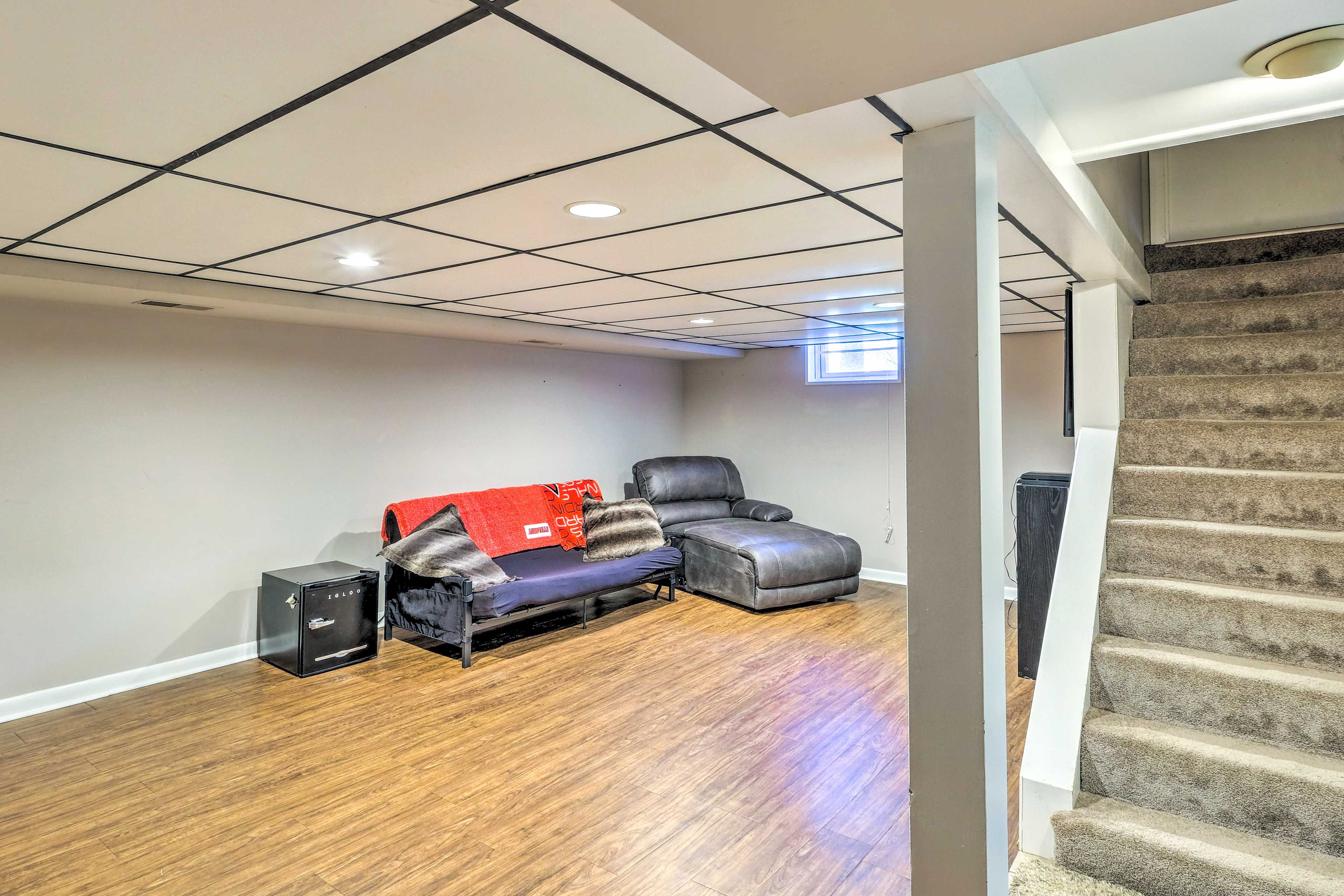 Game Room | Basement | Full Futon