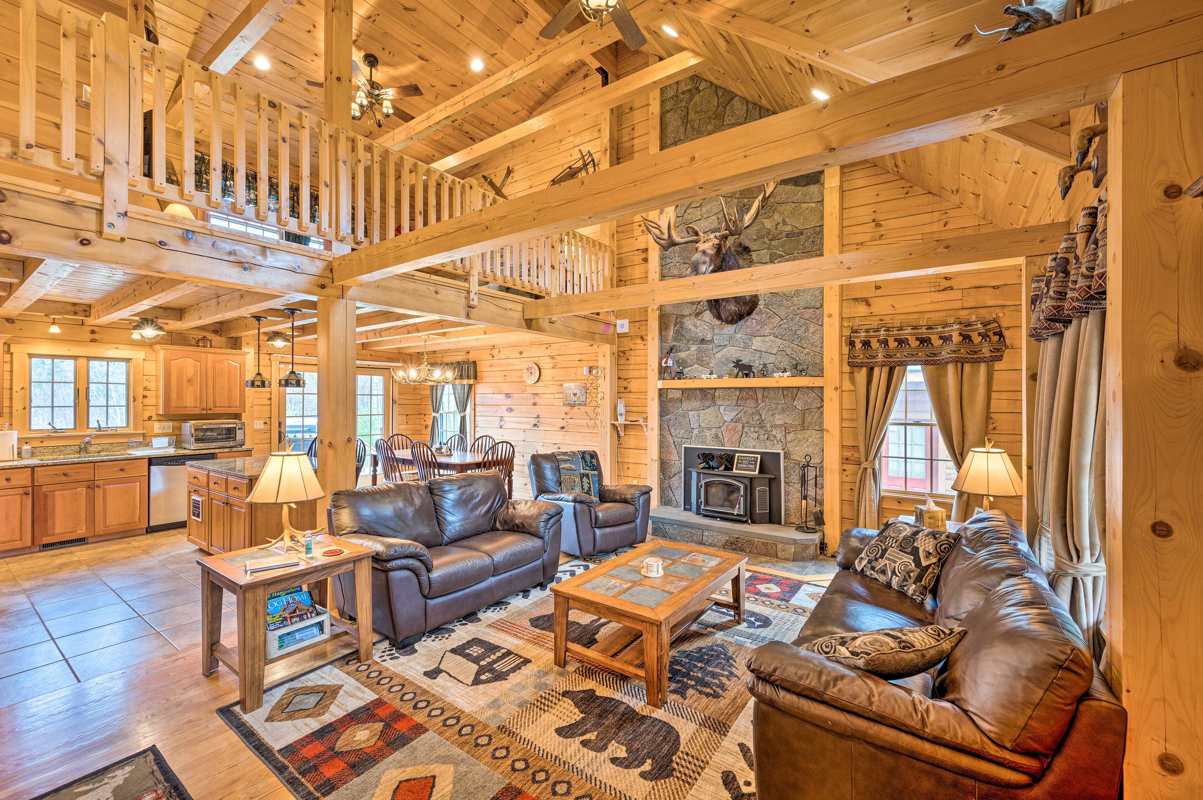 Living Room | Free WiFi | Smart TV | Fireplace (Decorative) | Main Floor