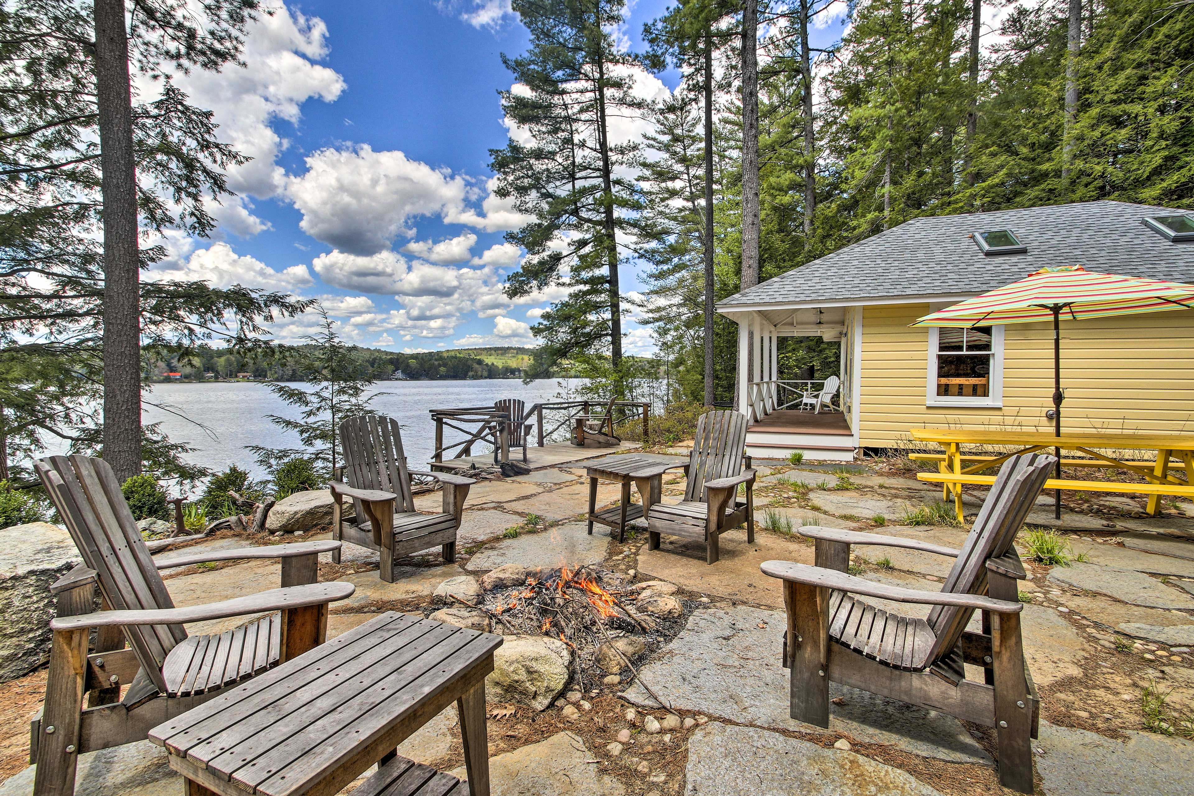 Oxford Vacation Rental | 2BR | 1BA | 2 Stairs to Access | 900 Sq Ft