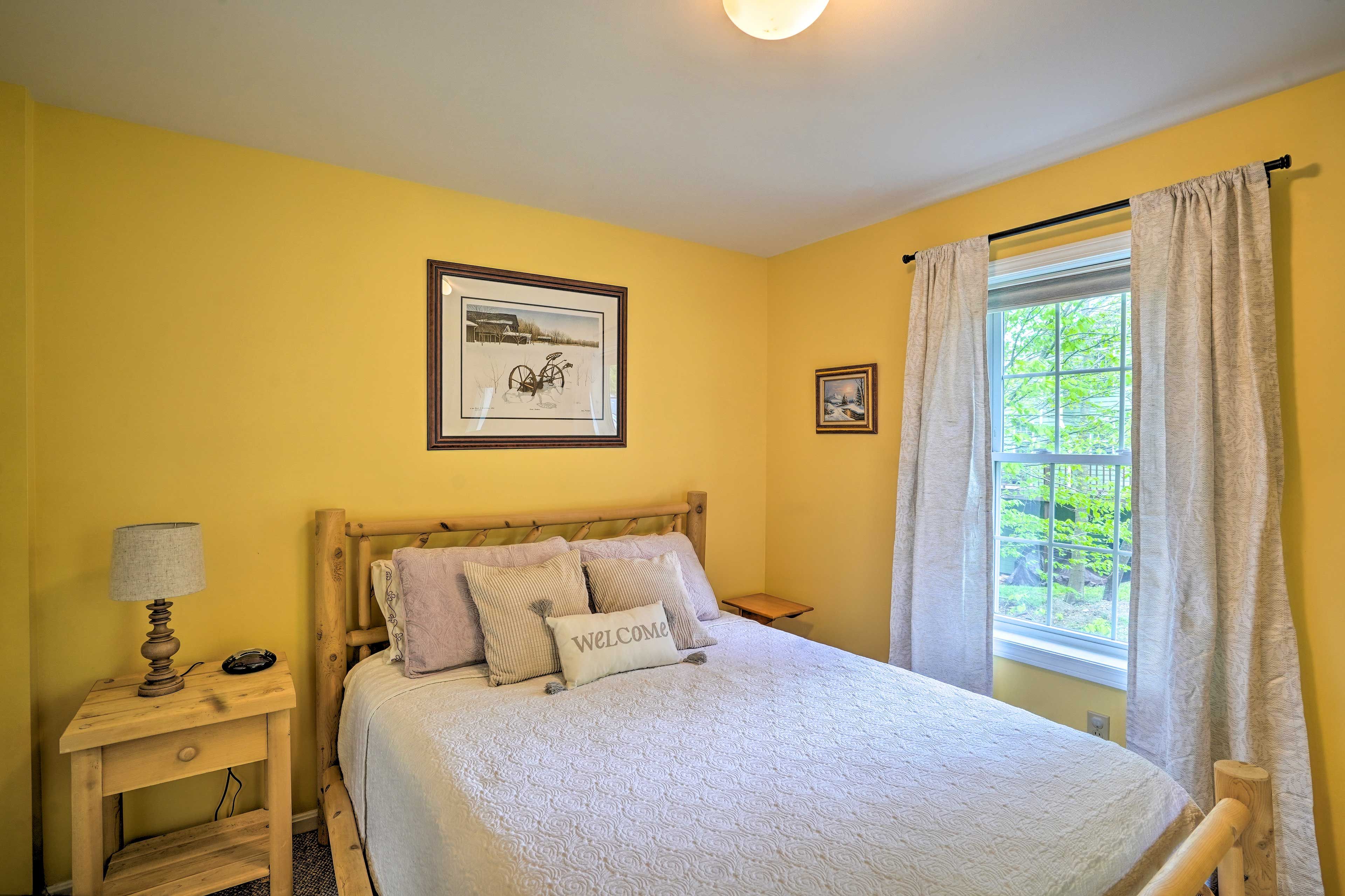 Bedroom 2 | Full Bed | 1st Floor
