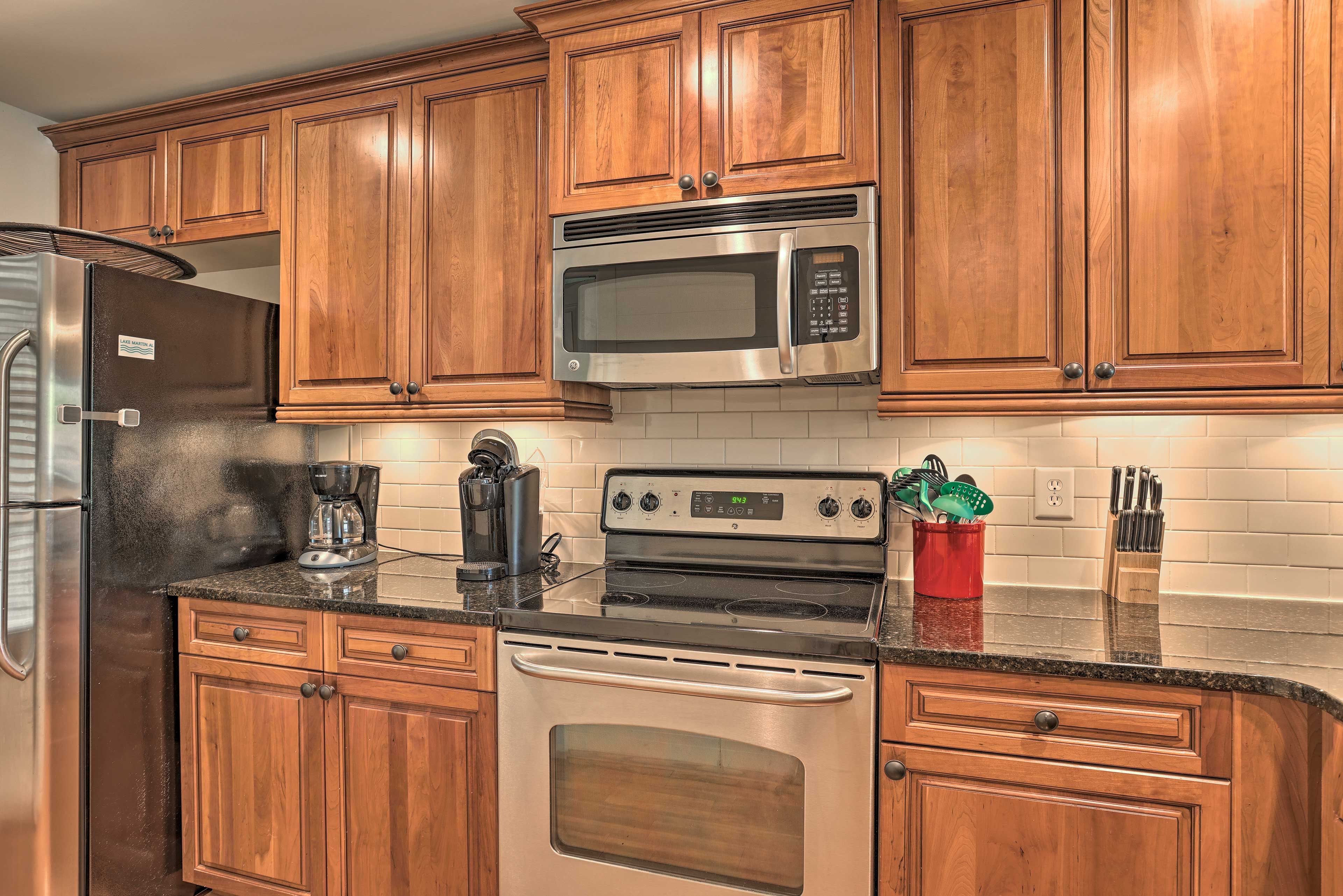 Kitchen | Cooking Basics | Keurig & Drip Coffee Makers