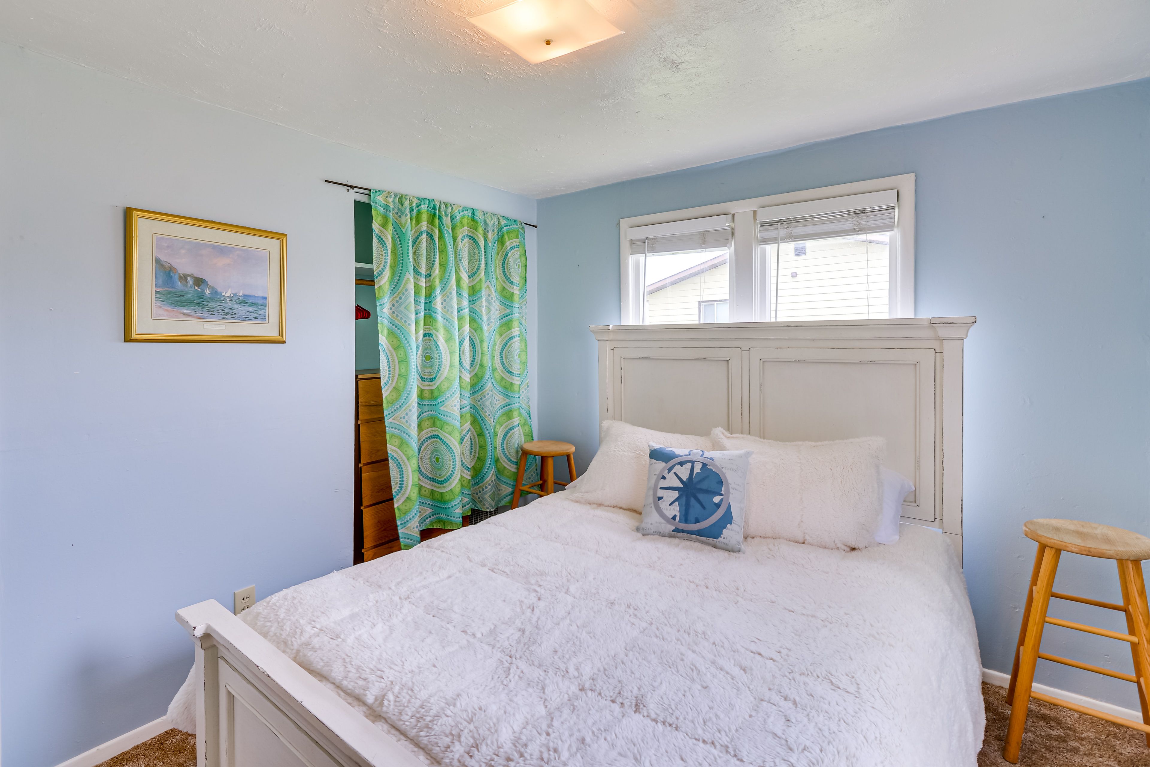 Bedroom 1 | Queen Bed | Linens Available