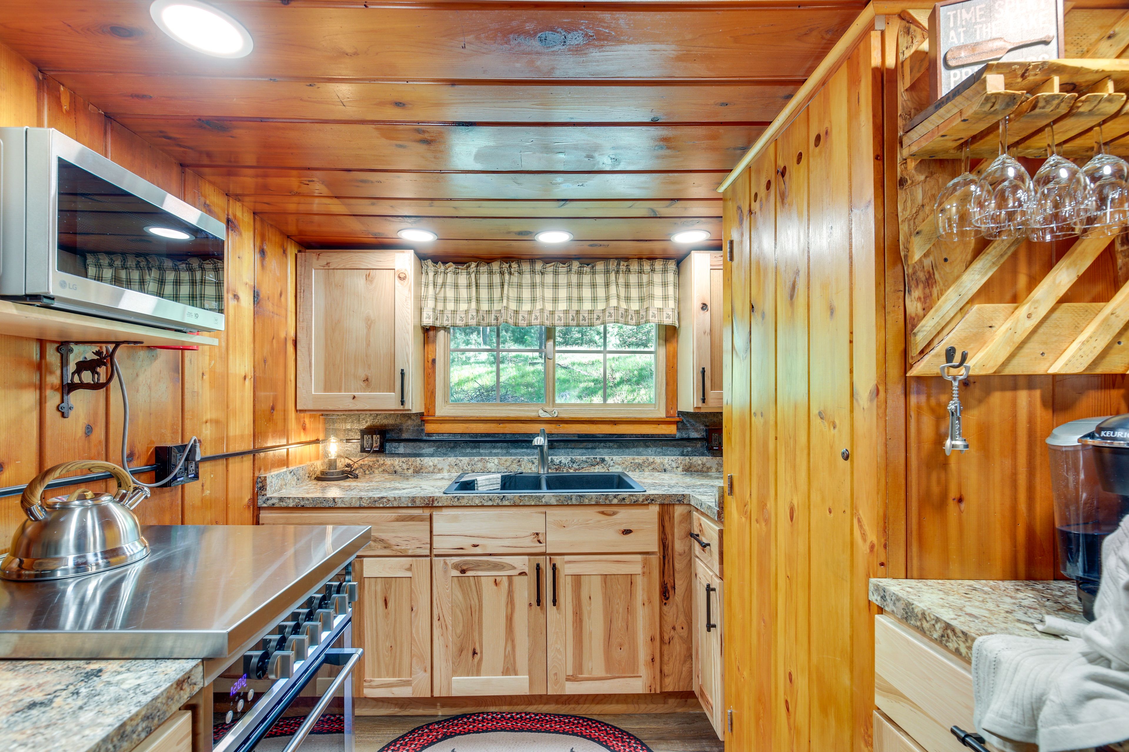 Kitchen | Keurig Coffee Maker | Hot Water Pot | Wine Glasses | Toaster