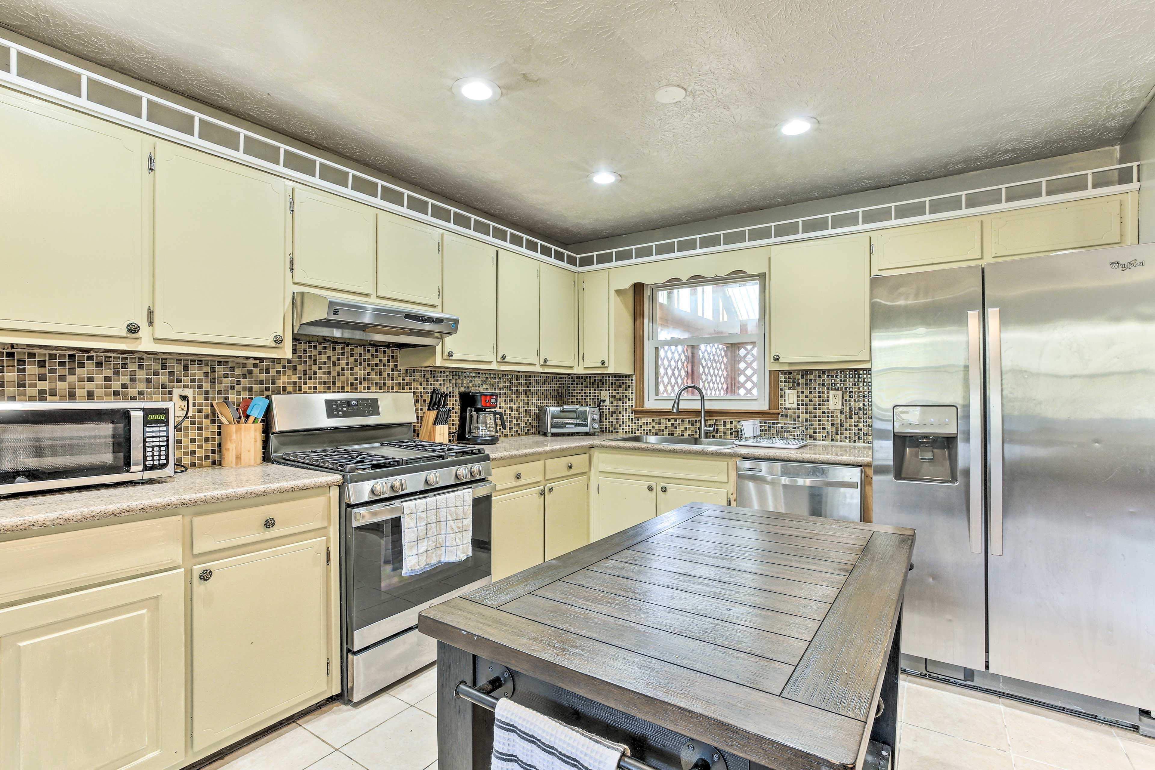 Kitchen | 2nd Floor | Fully Equipped