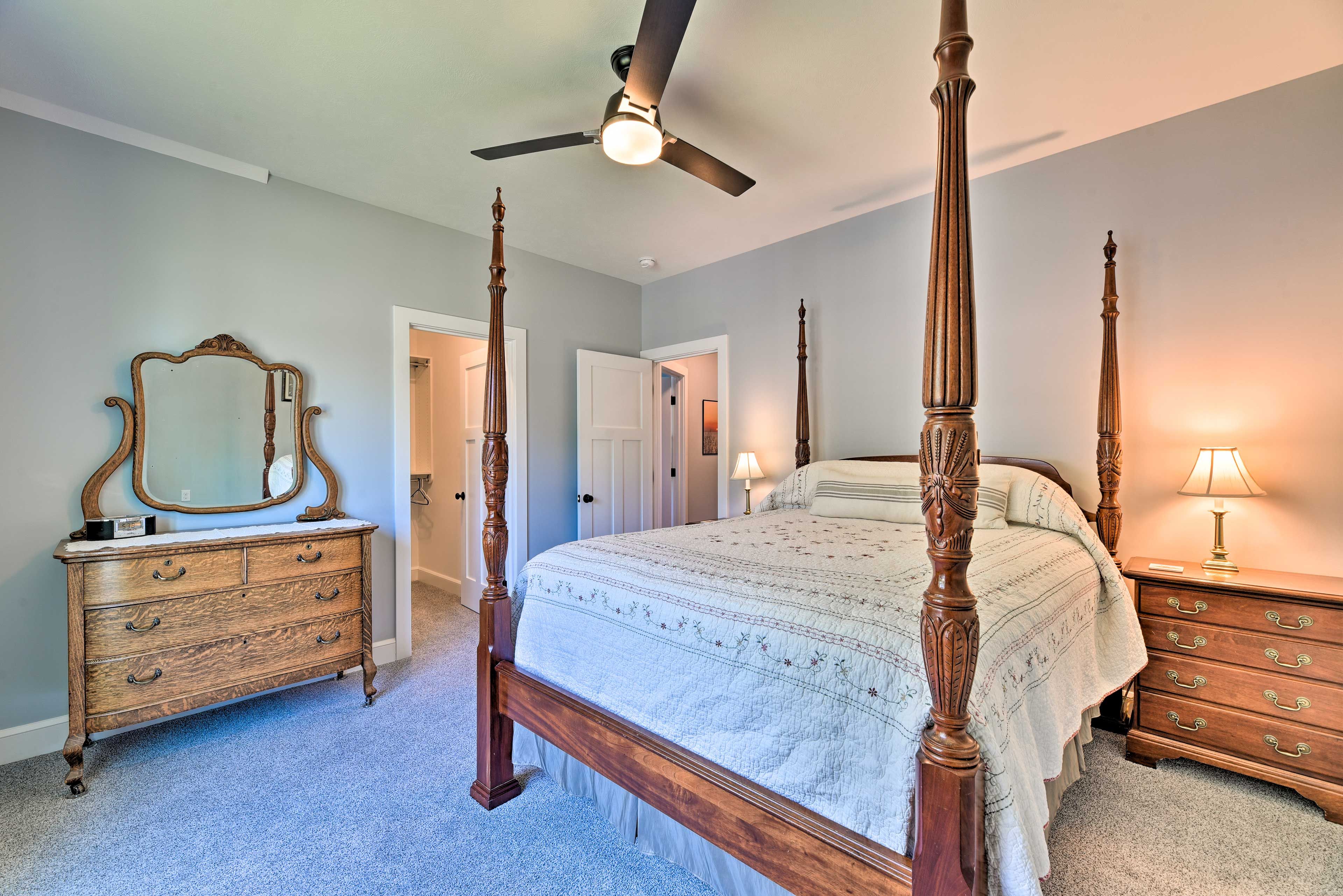 Bedroom 3 | Queen Bed | Linens Provided