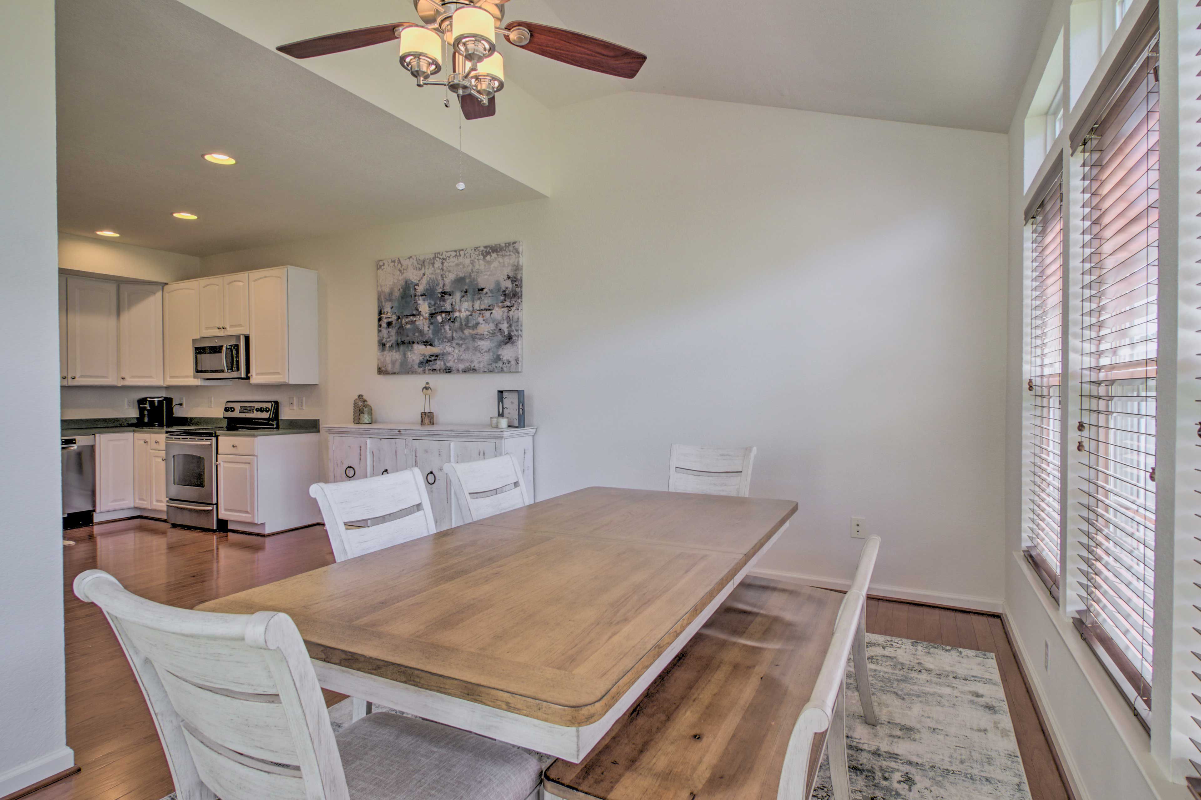 Dining Area | 1st Floor