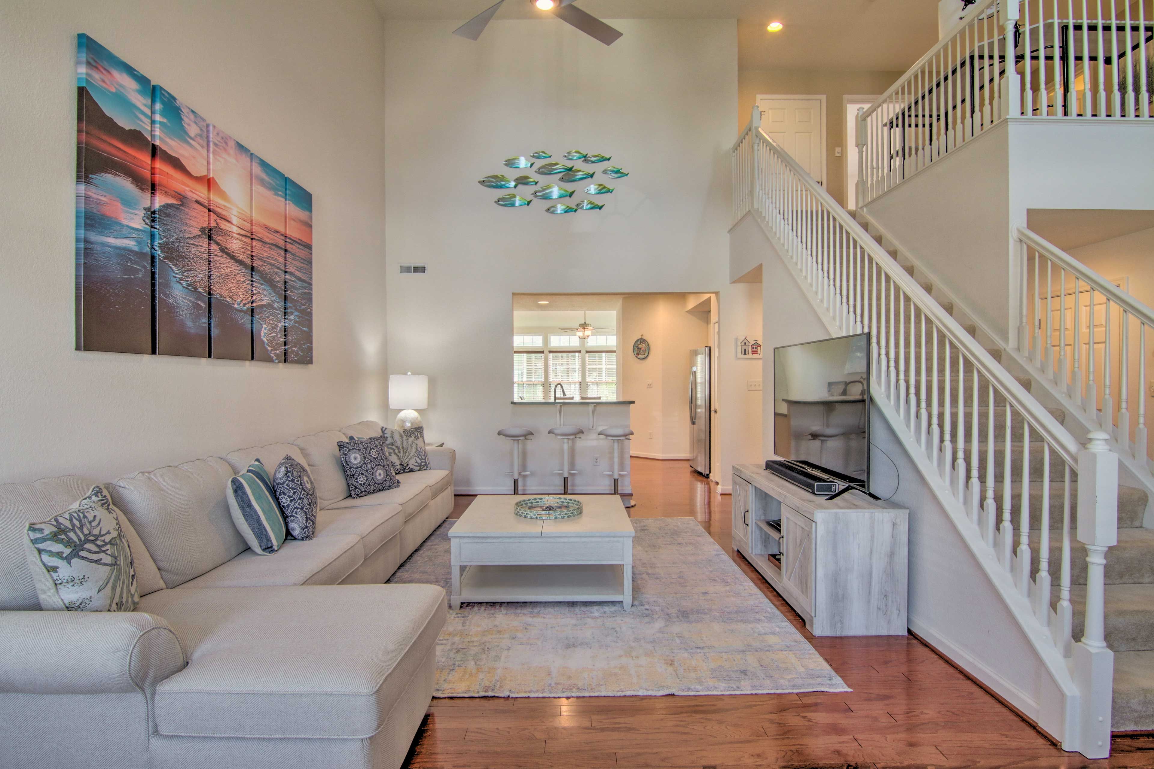 Living Room | 2 Sleeper Sofas | 1st Floor | 2-Story Townhome