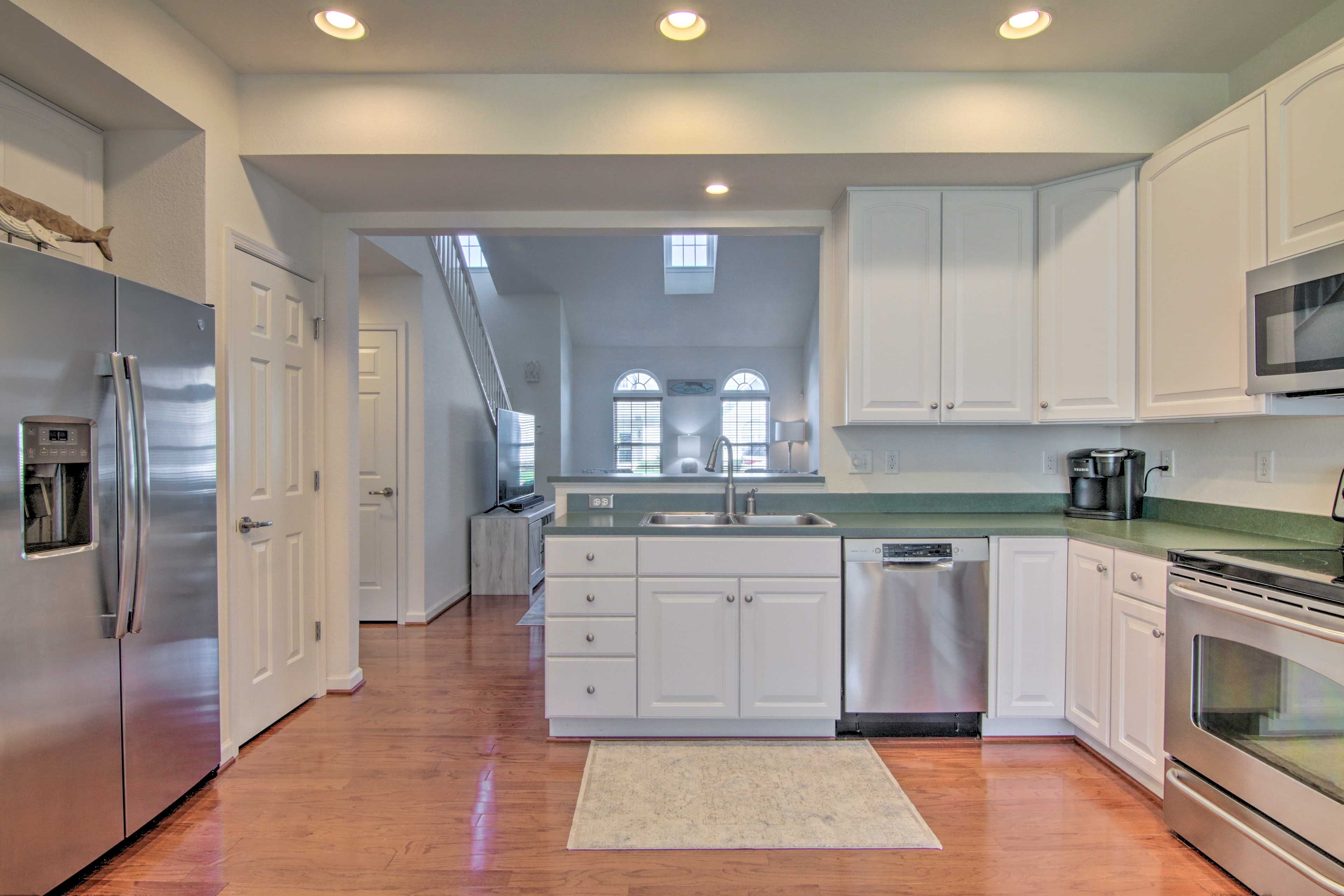 Kitchen | Fully Equipped | 1st Floor