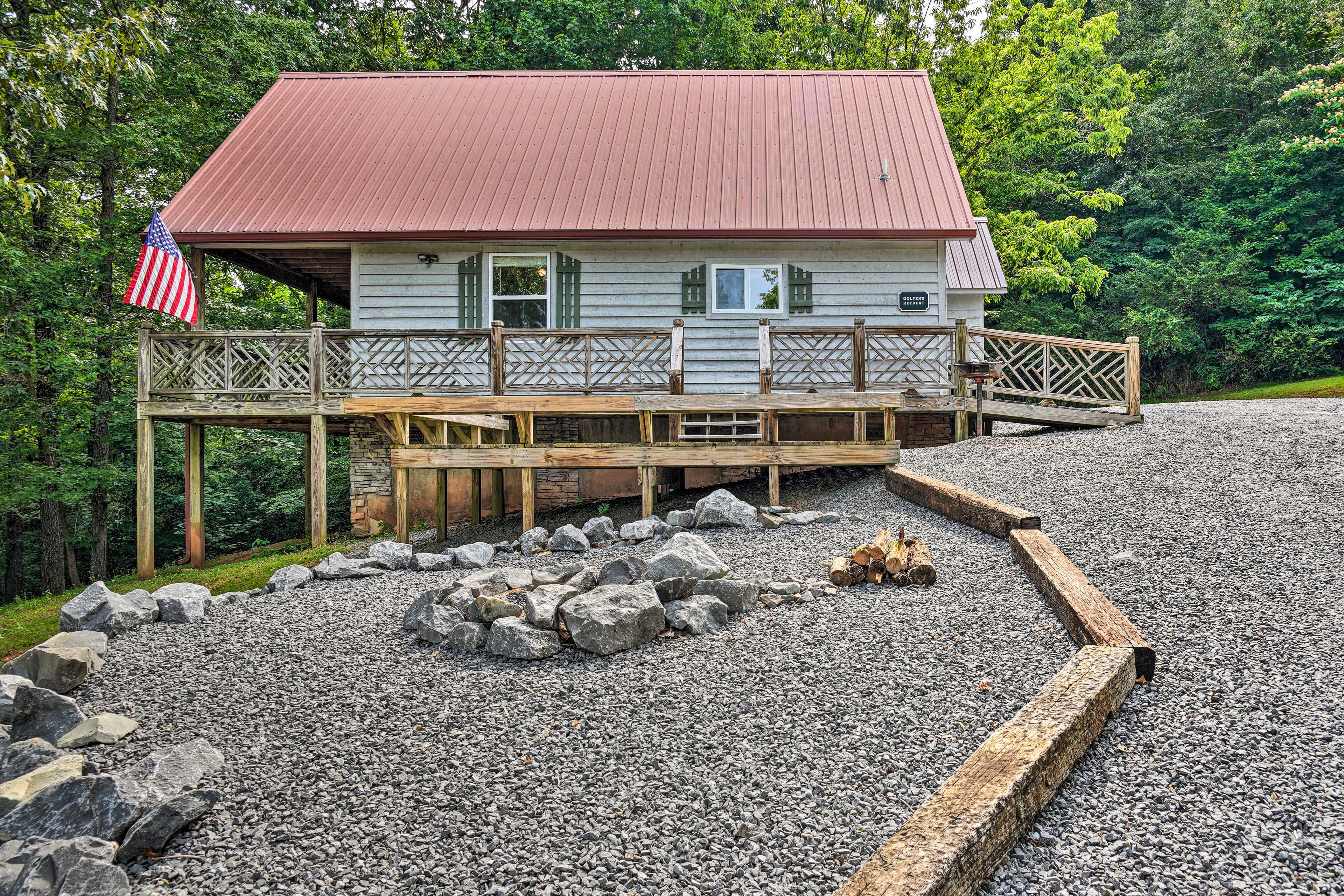 Fire Pit (Wood Not Provided)