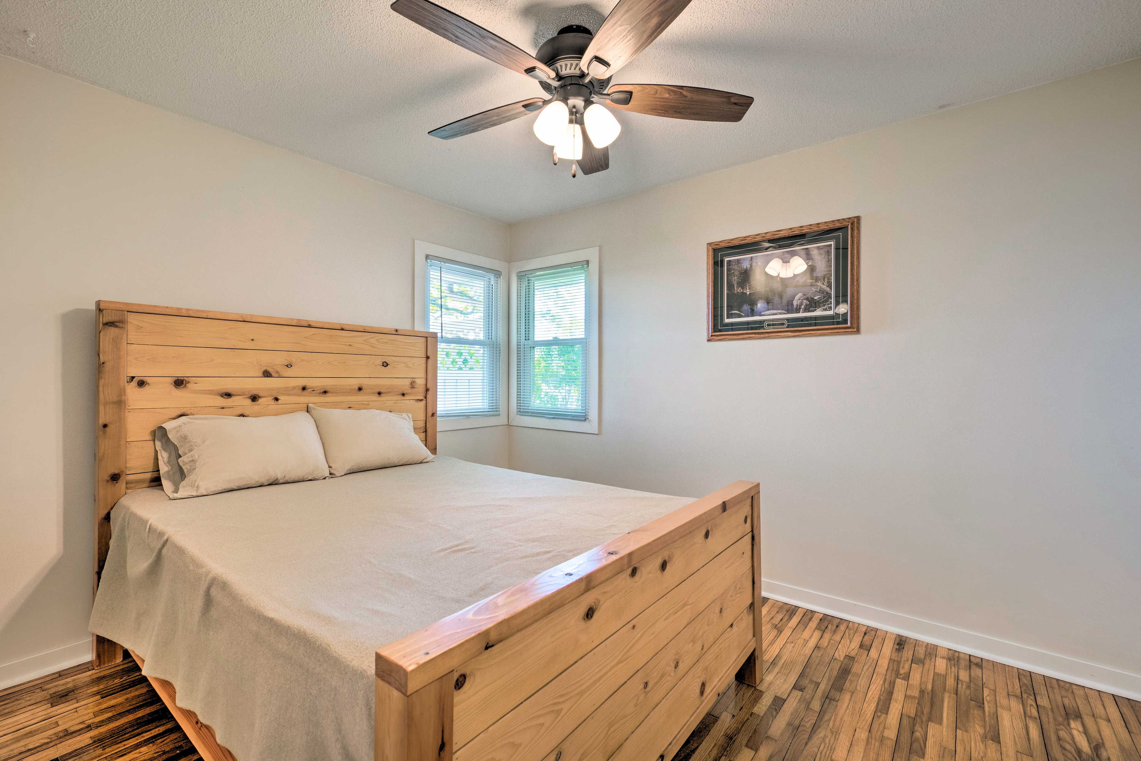 Bedroom 3 | Main Level | Queen Bed