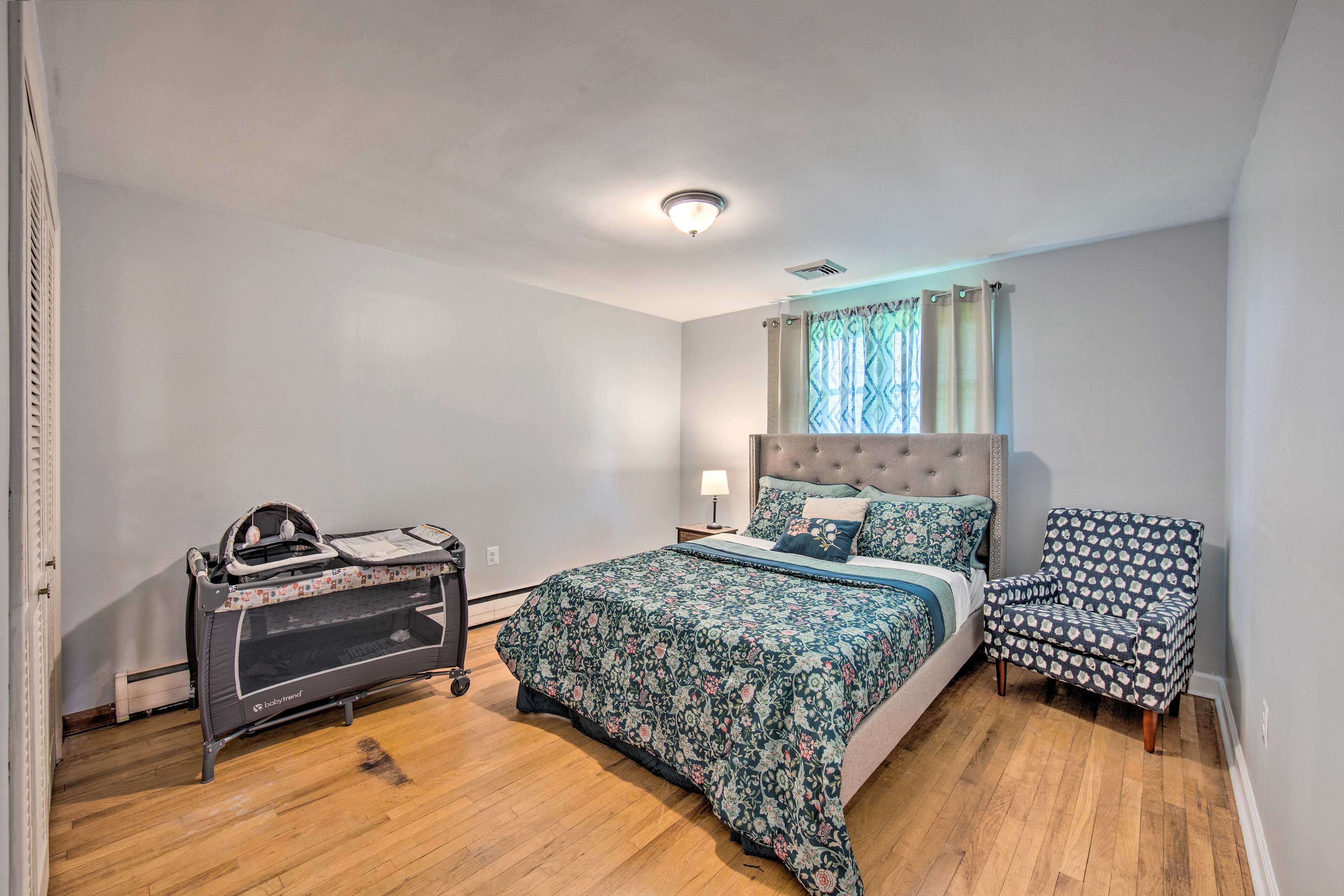 Bedroom 2 | Main Level | Queen Bed | Portable Crib Available