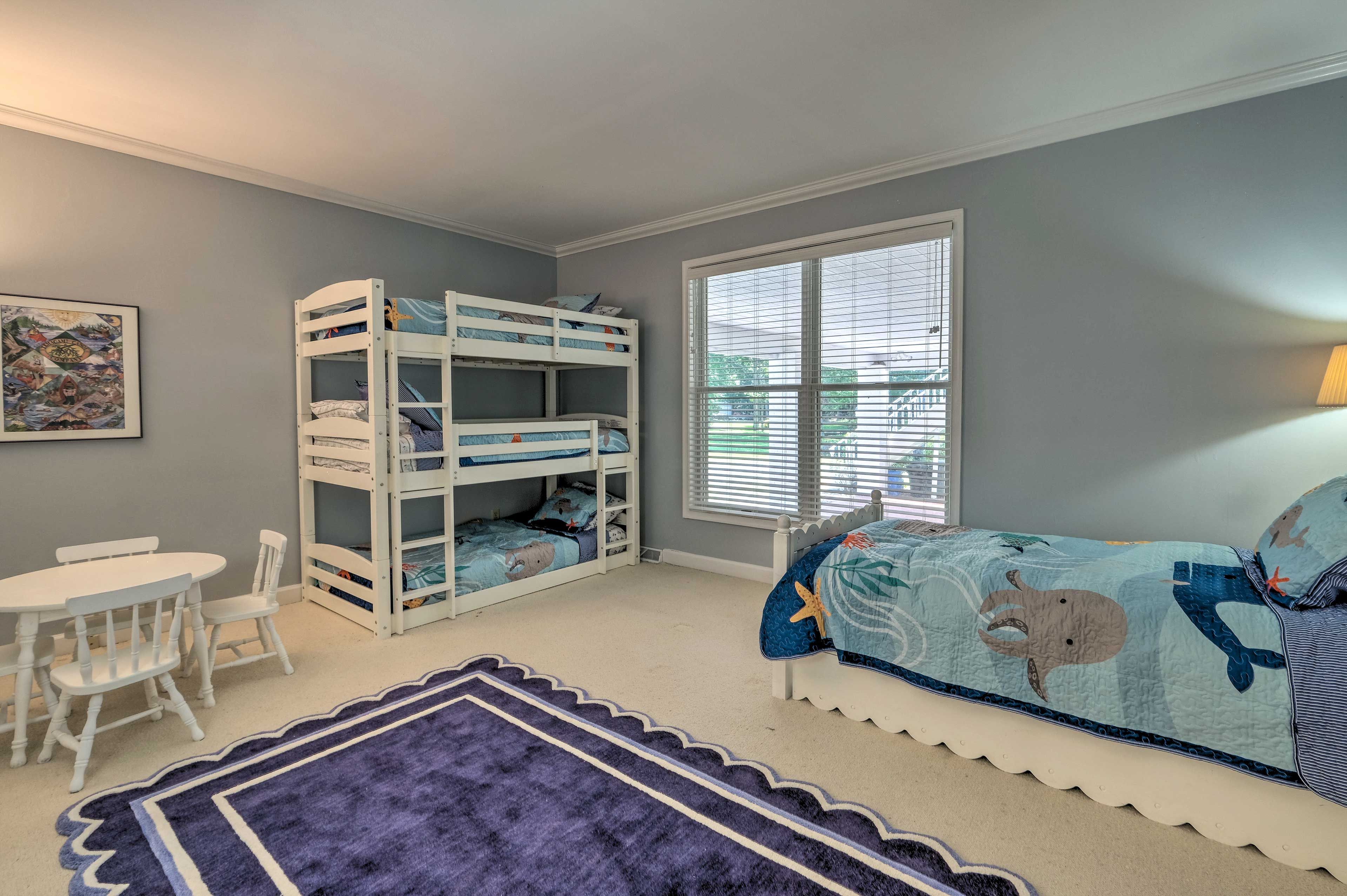 Bedroom 4 | Triple Twin Bunk Bed | Twin Bed w/ Twin Trundle