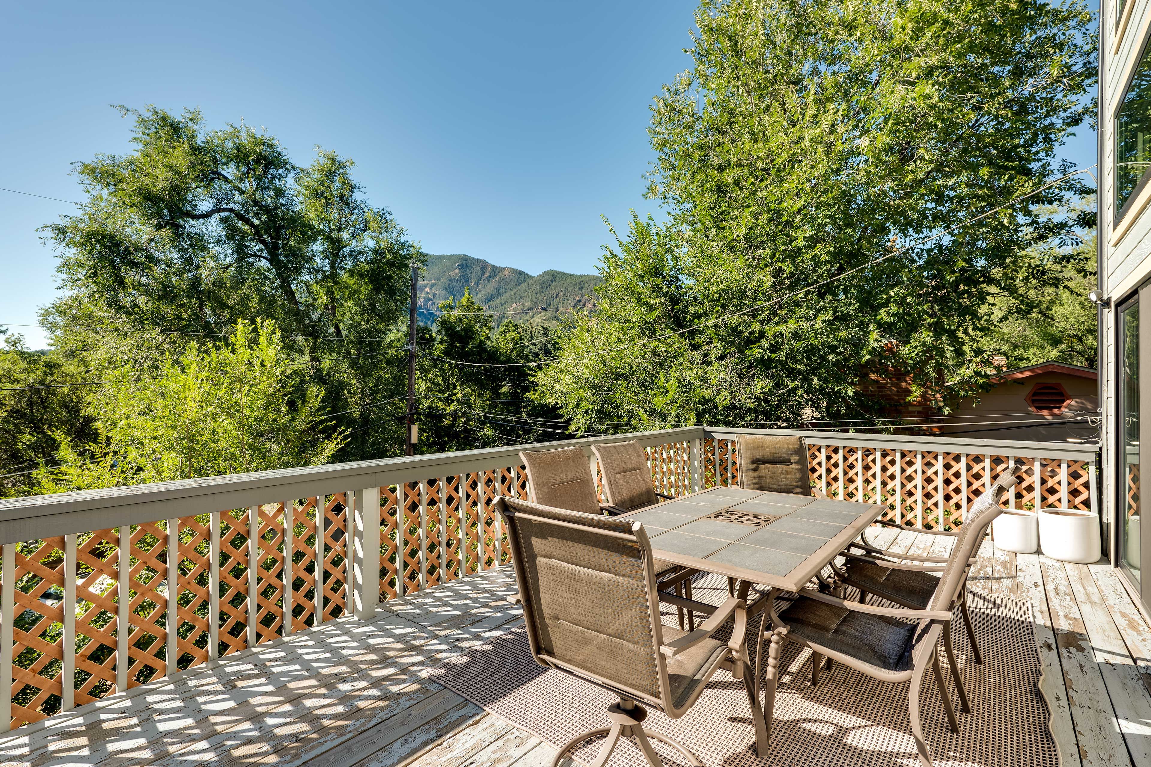 Furnished Deck