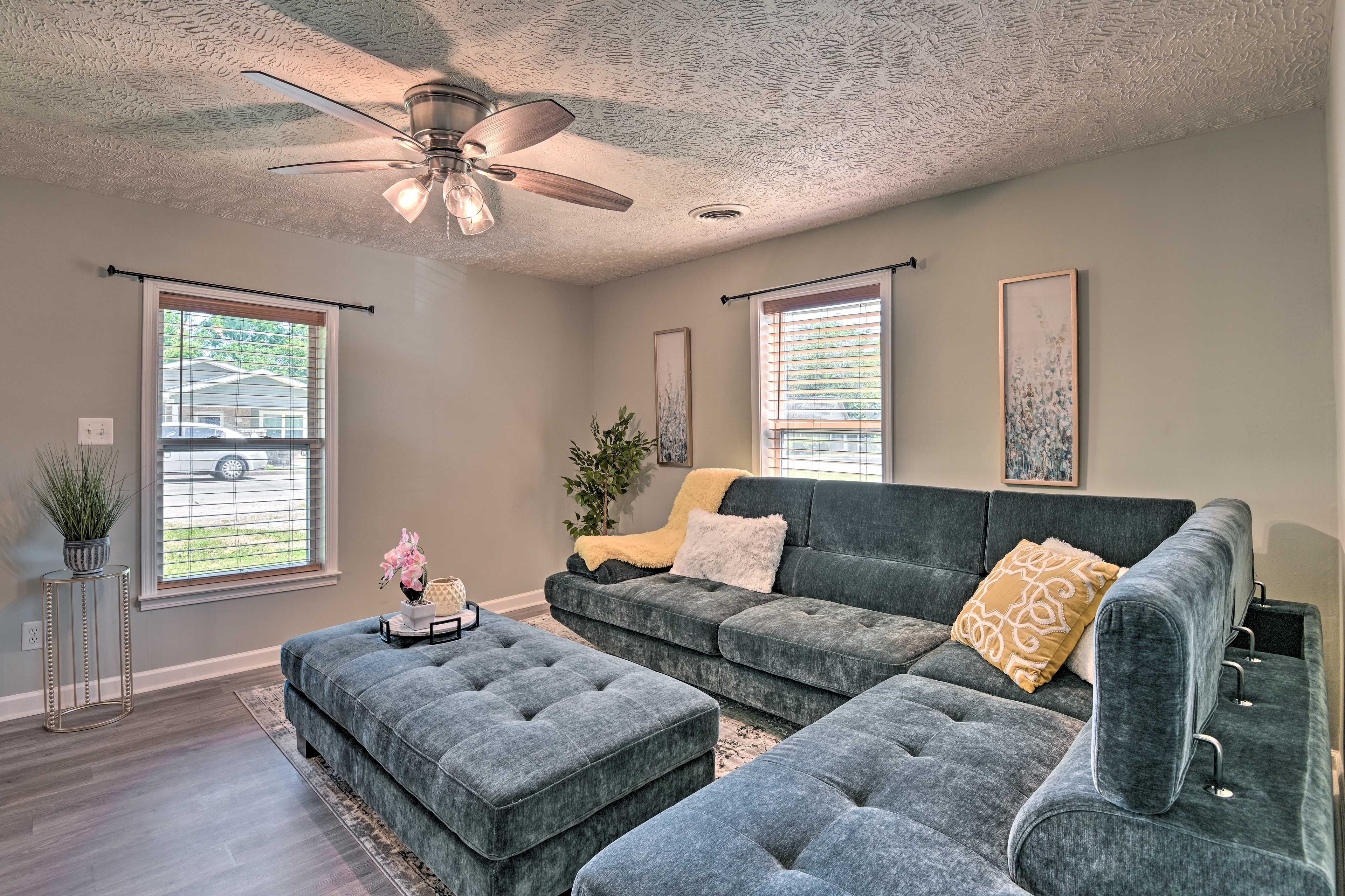 Living Room | Central A/C