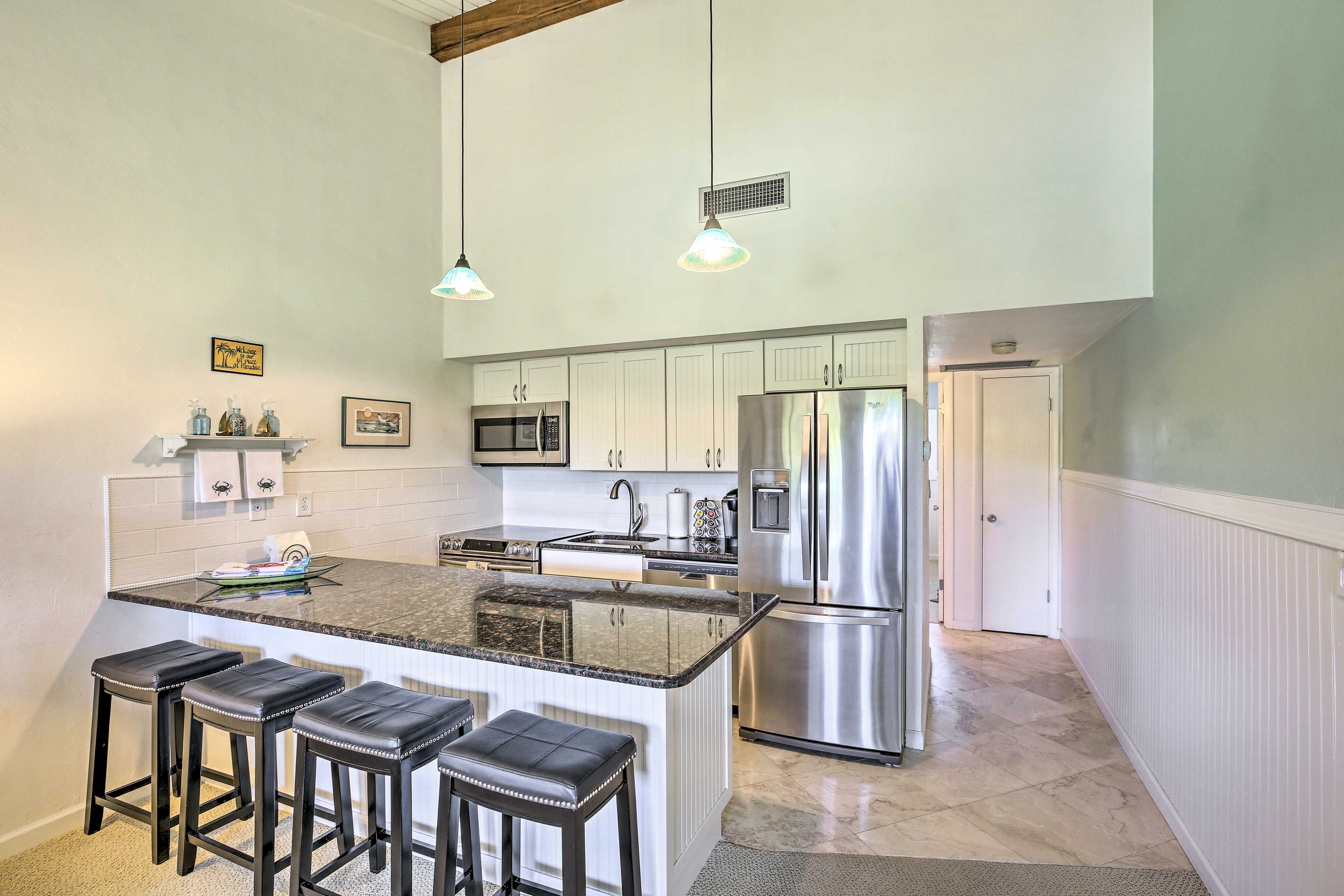 Kitchen | Fully Equipped | Toaster | Blender