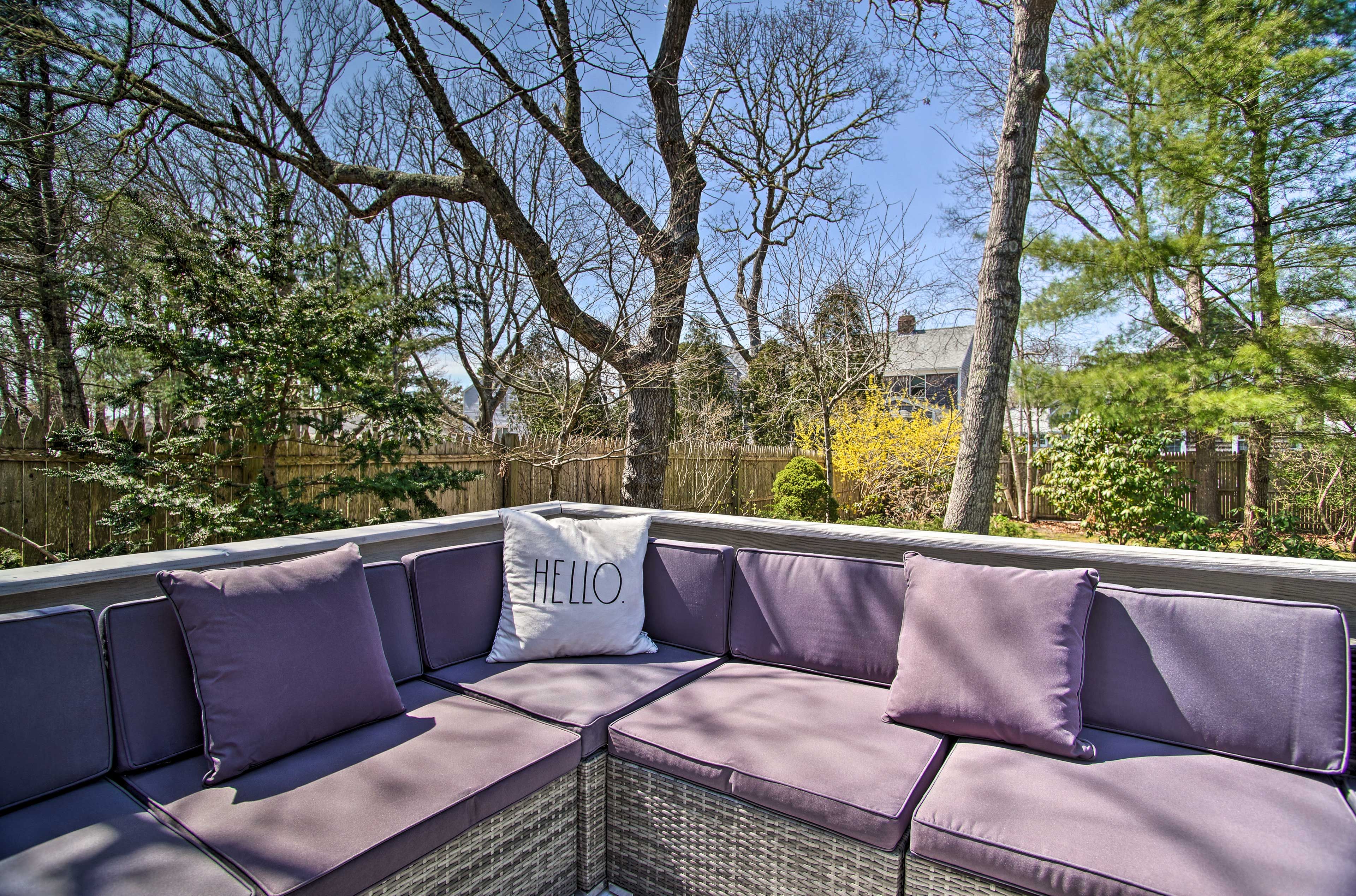 Furnished Deck