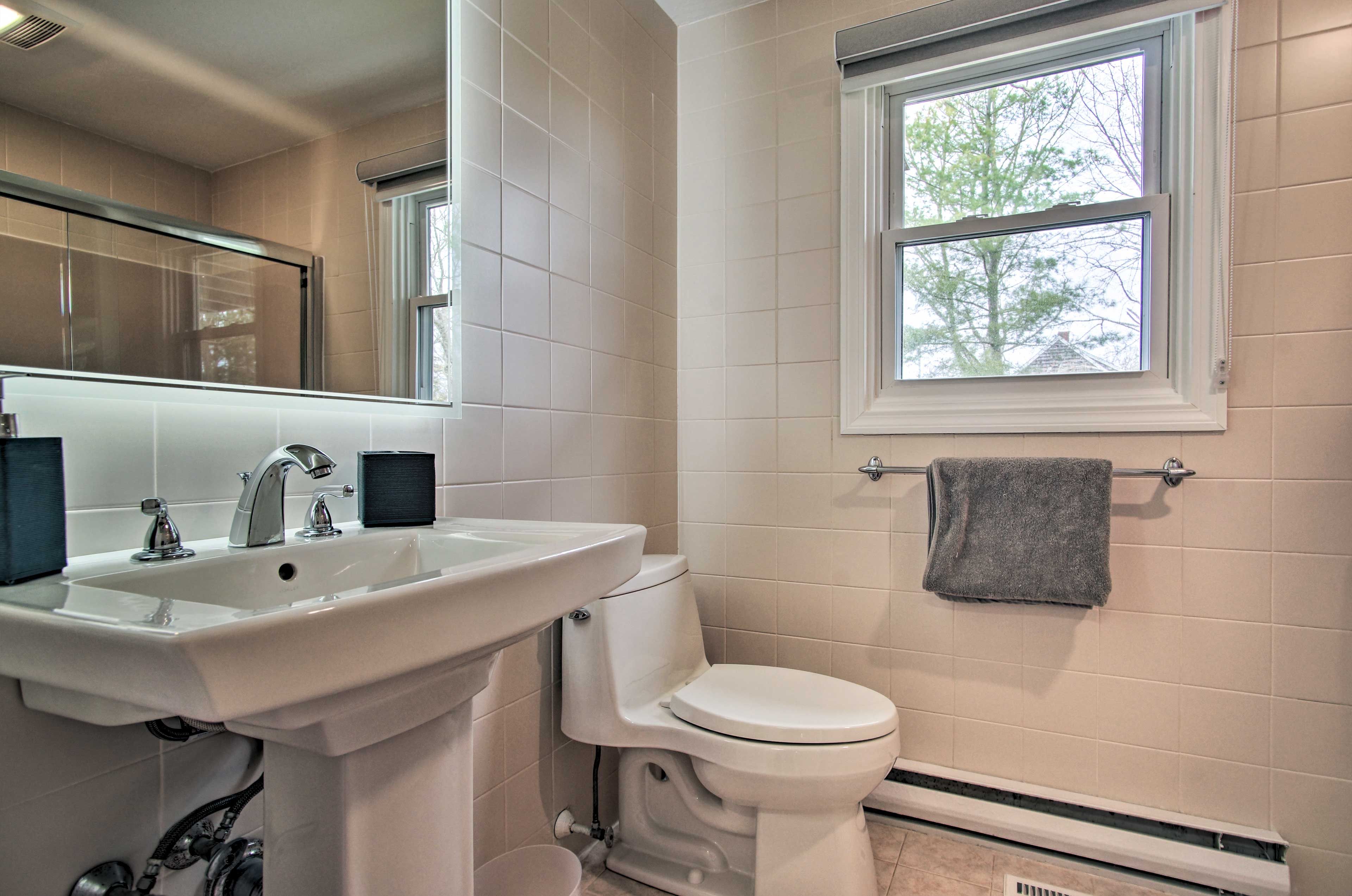 Bathroom | Back-Lit Mirror