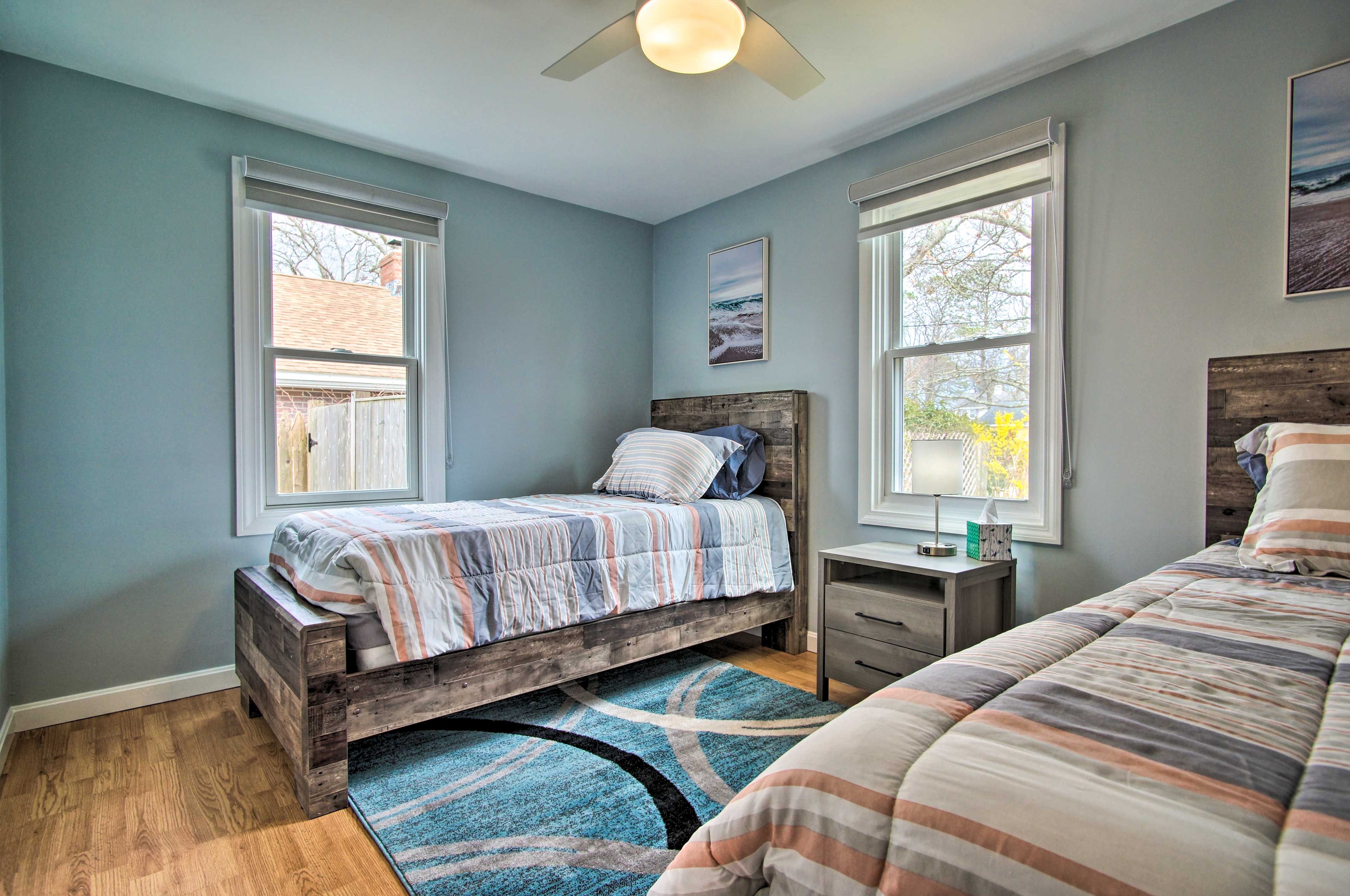 Bedroom 2 | 2 Twin Beds | 1st Floor