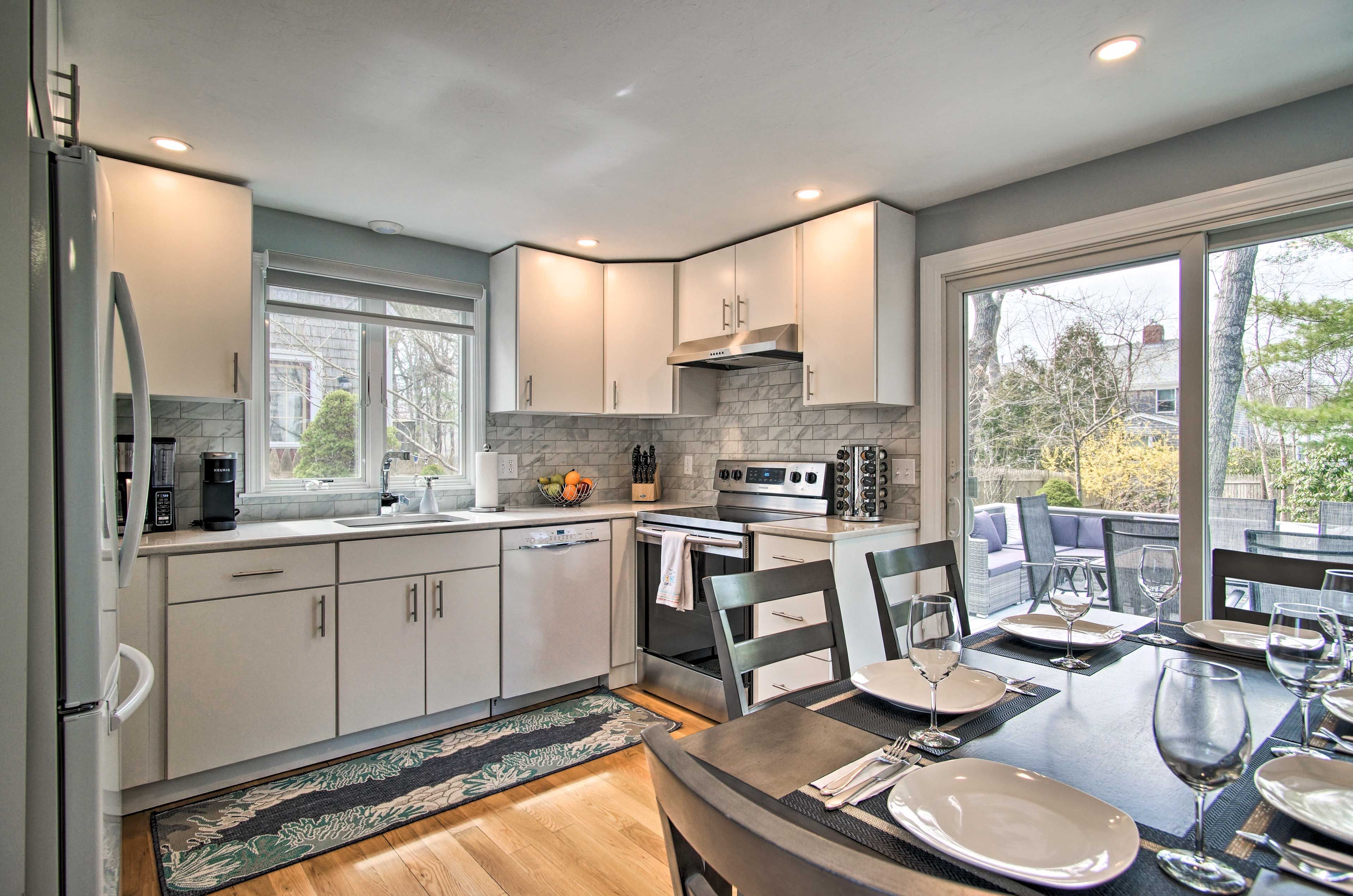 Kitchen | Fully Equipped