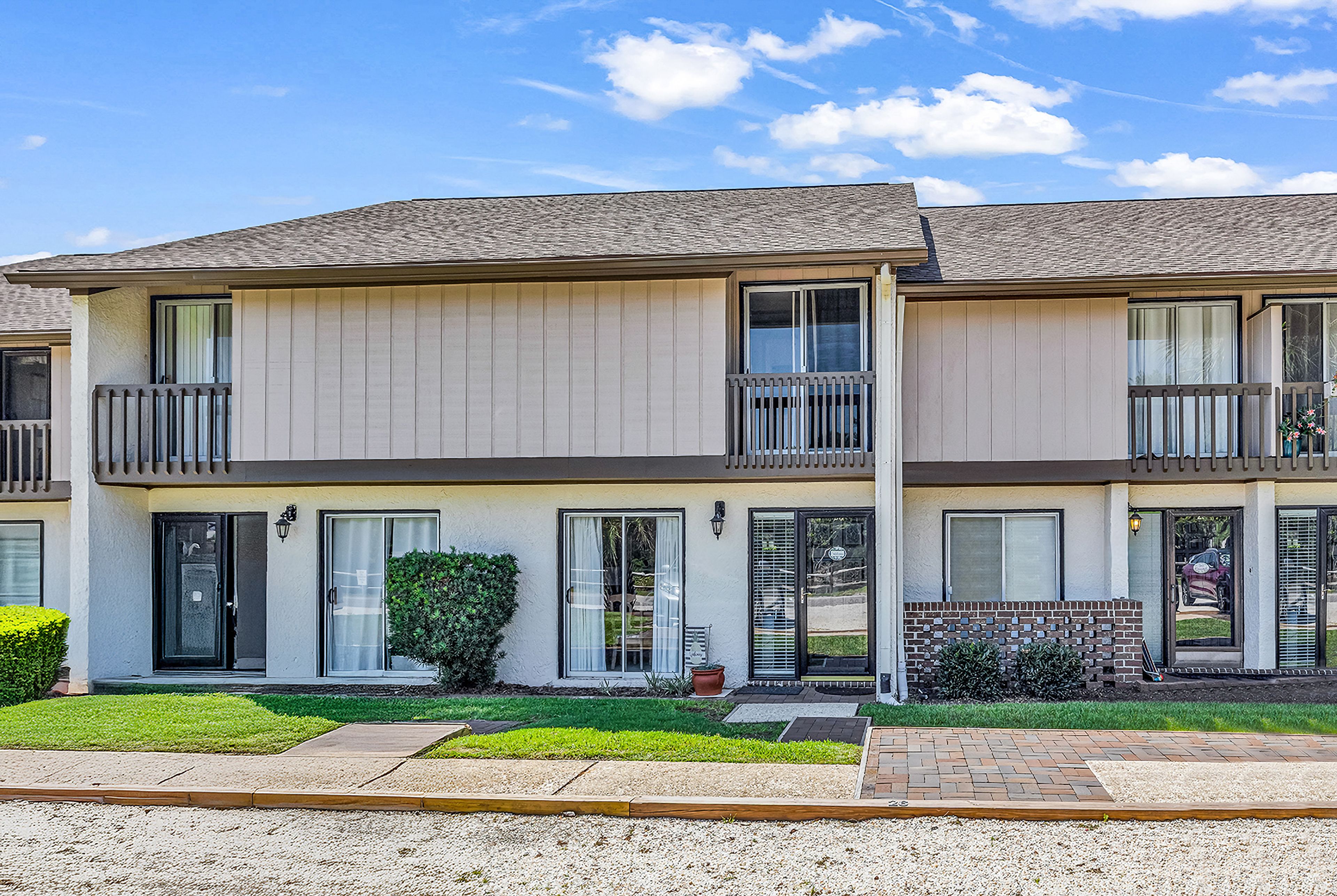 Covered Parking (1 Vehicle)