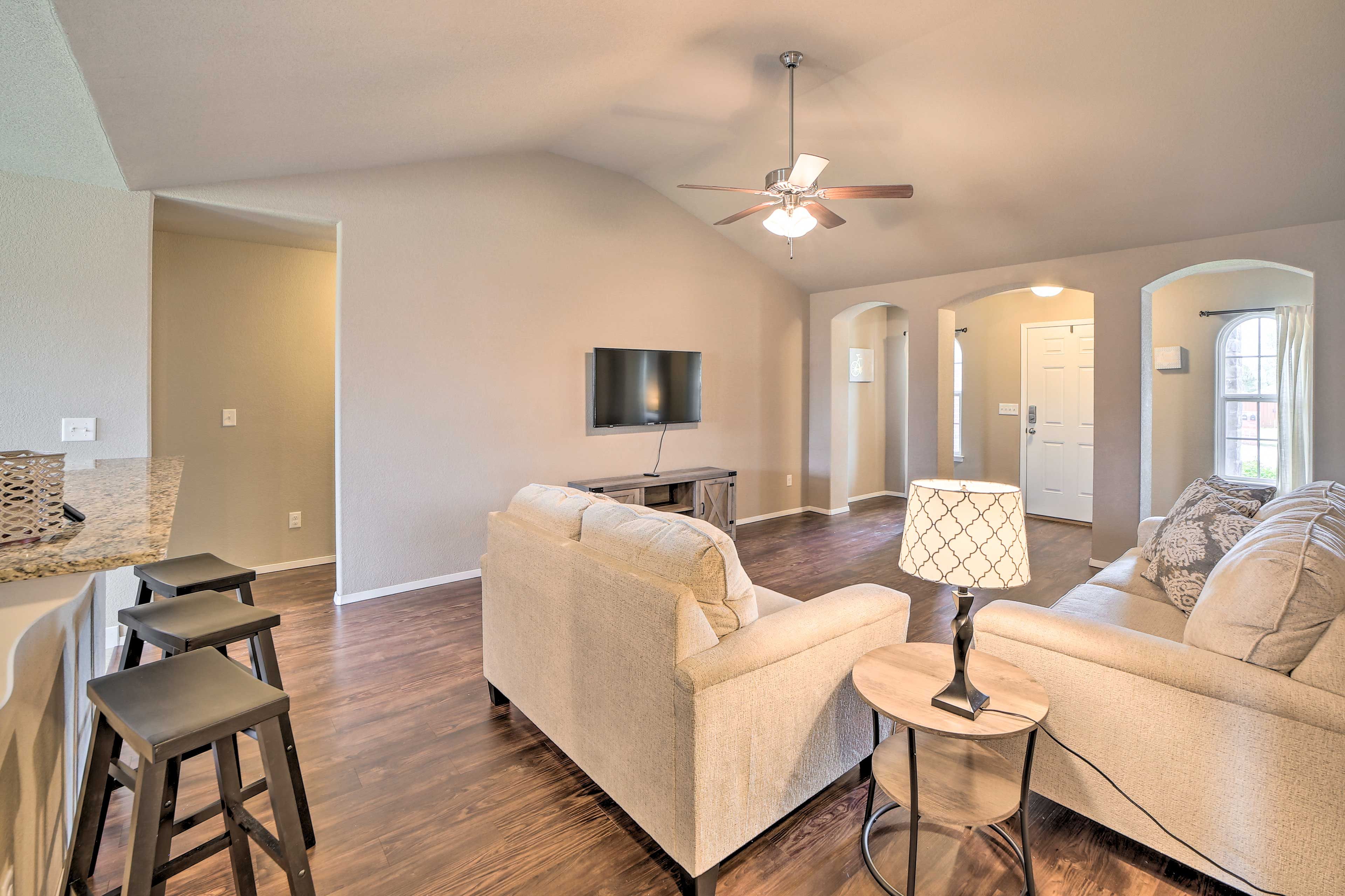 Living Room | Front Entrance