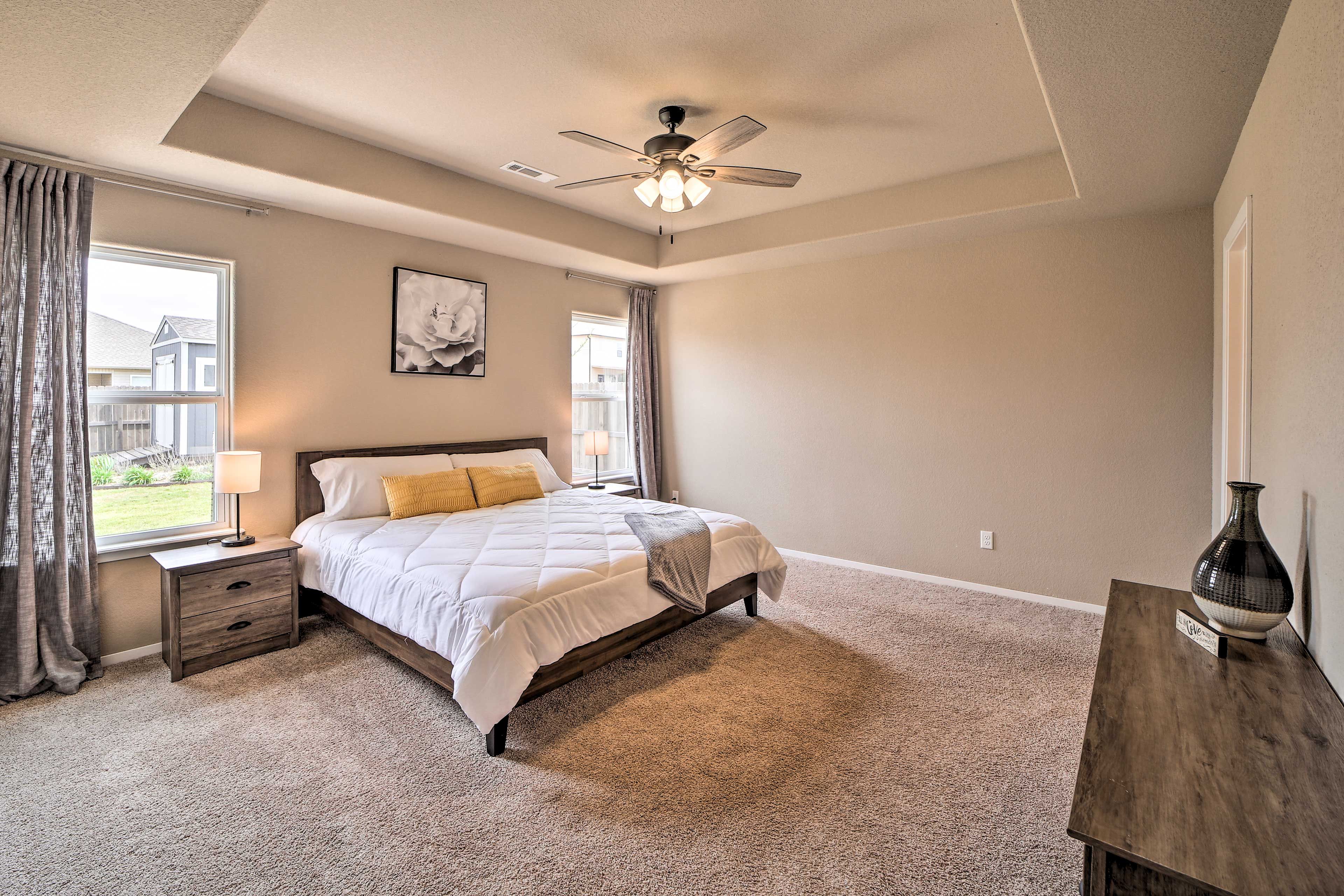 Bedroom 1 | King Bed | En-Suite Bathroom | Linens Provided