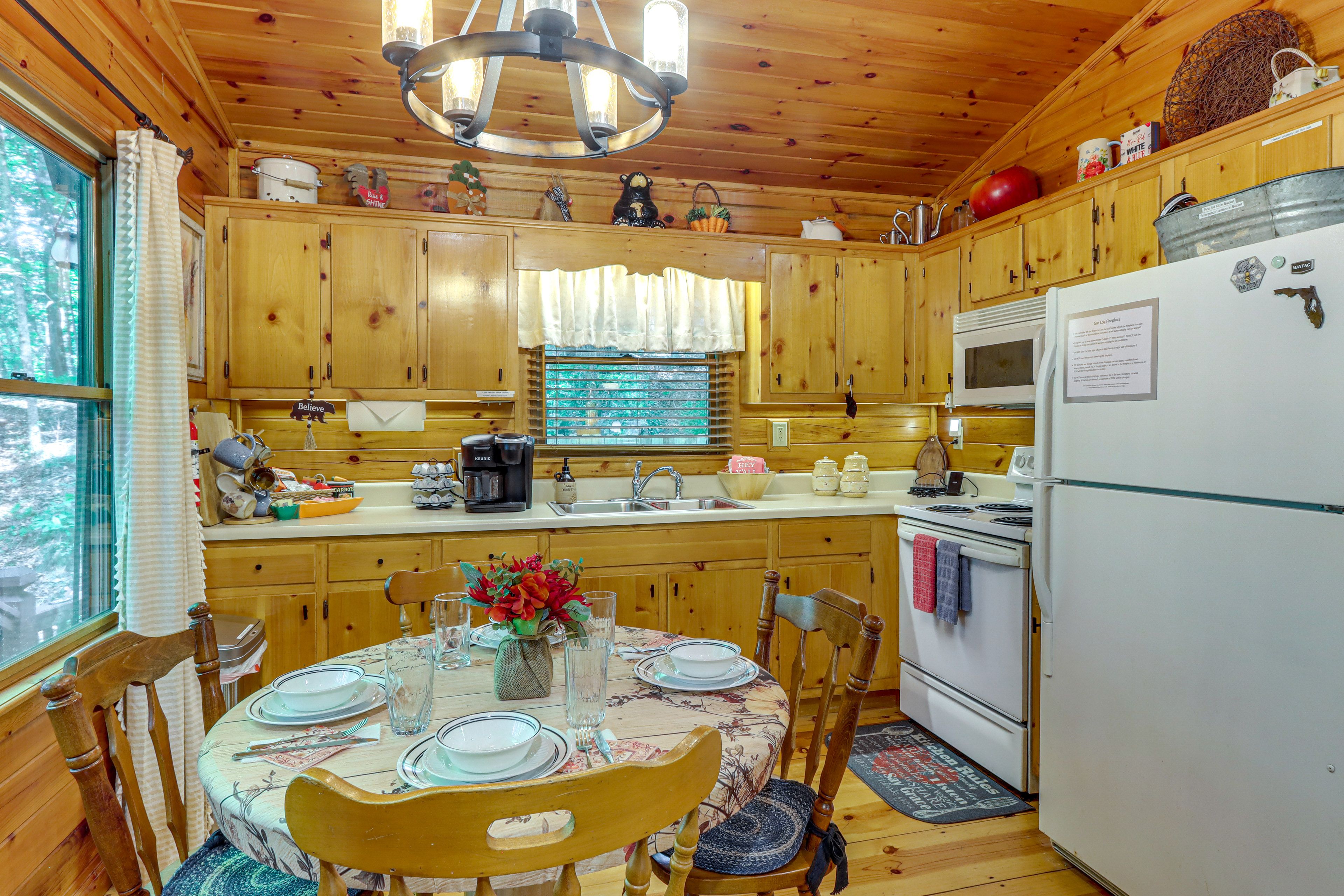 Kitchen | Well-Equipped