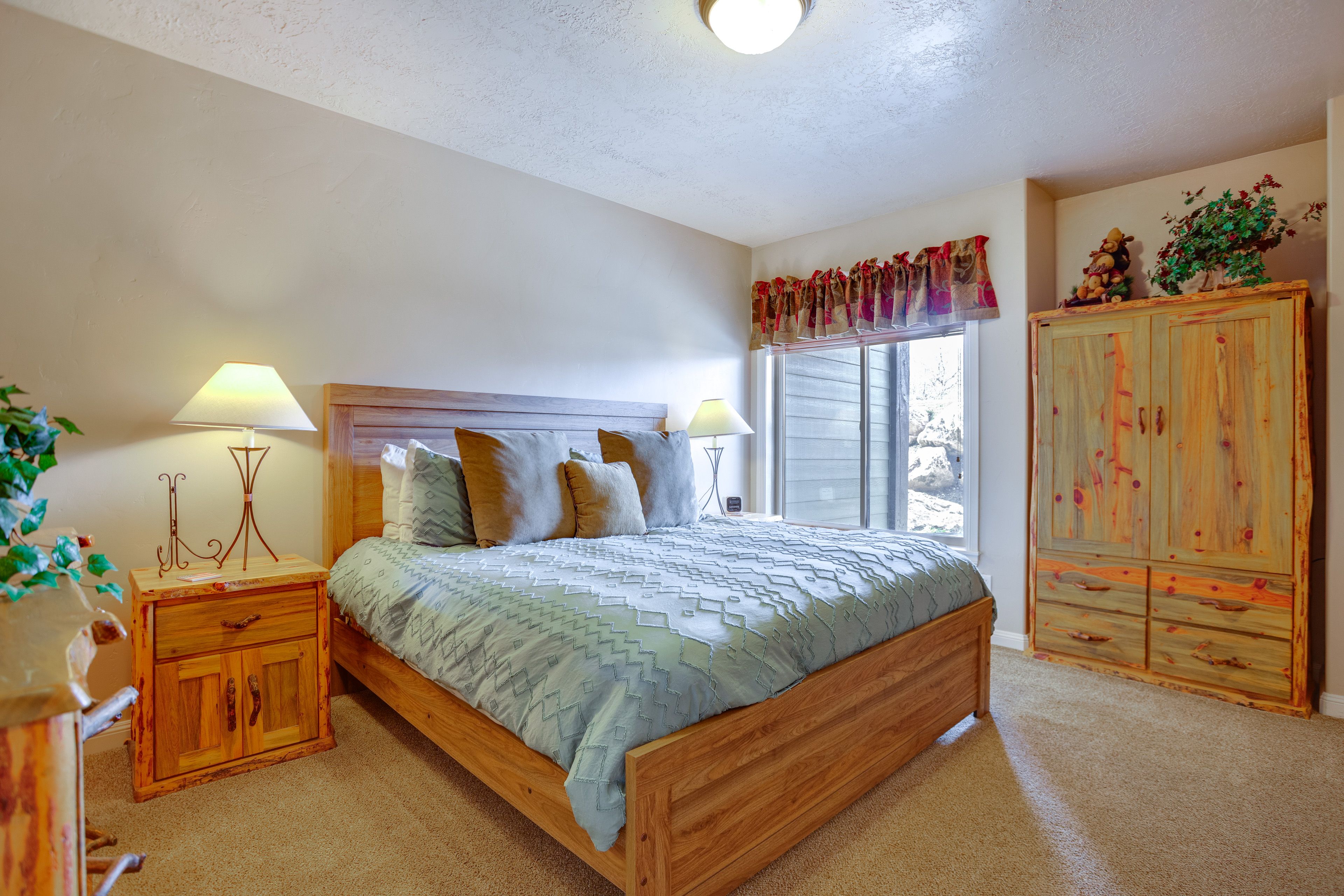 Bedroom 2 | Lower Level | California King Bed