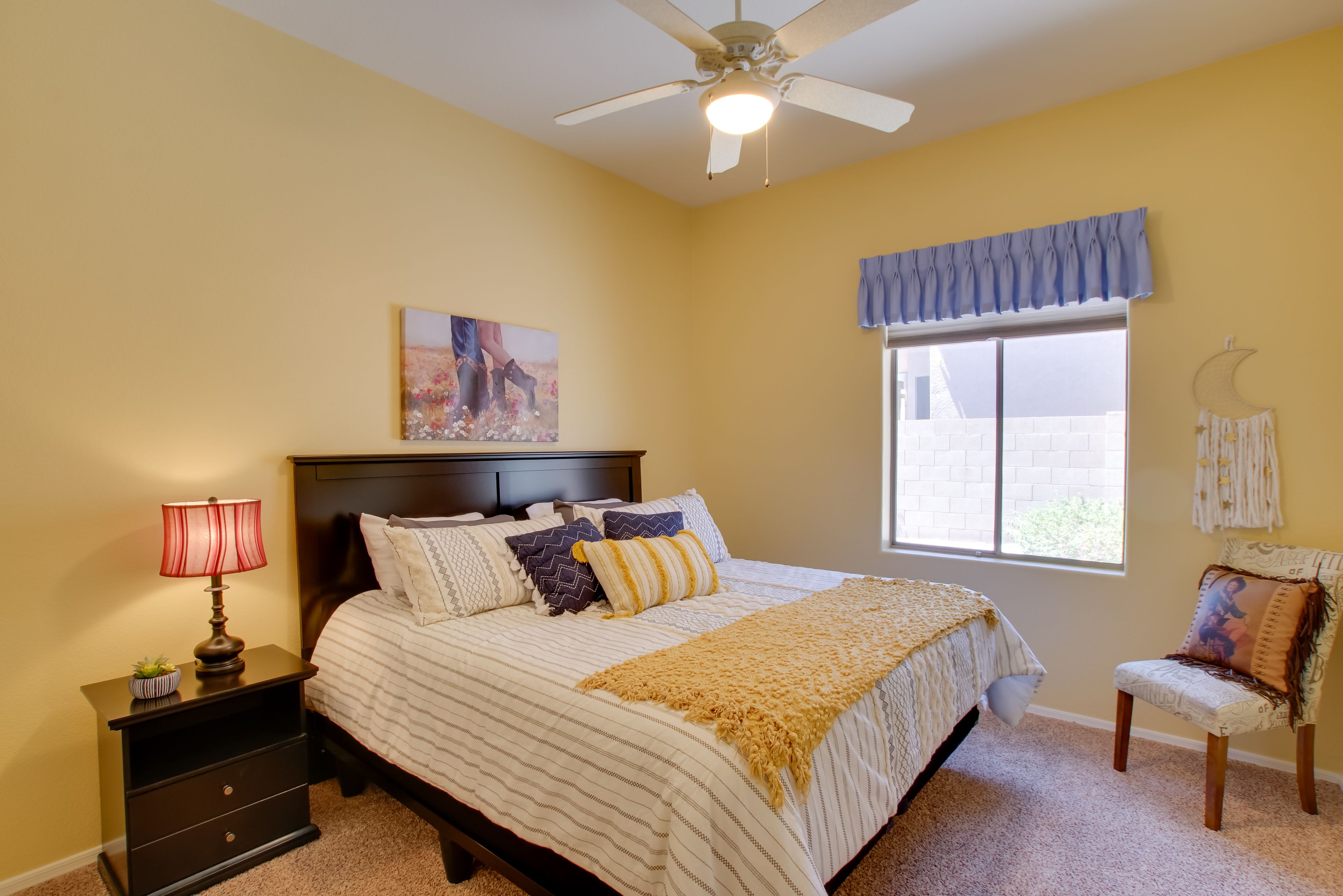 Bedroom 2 | King Bed