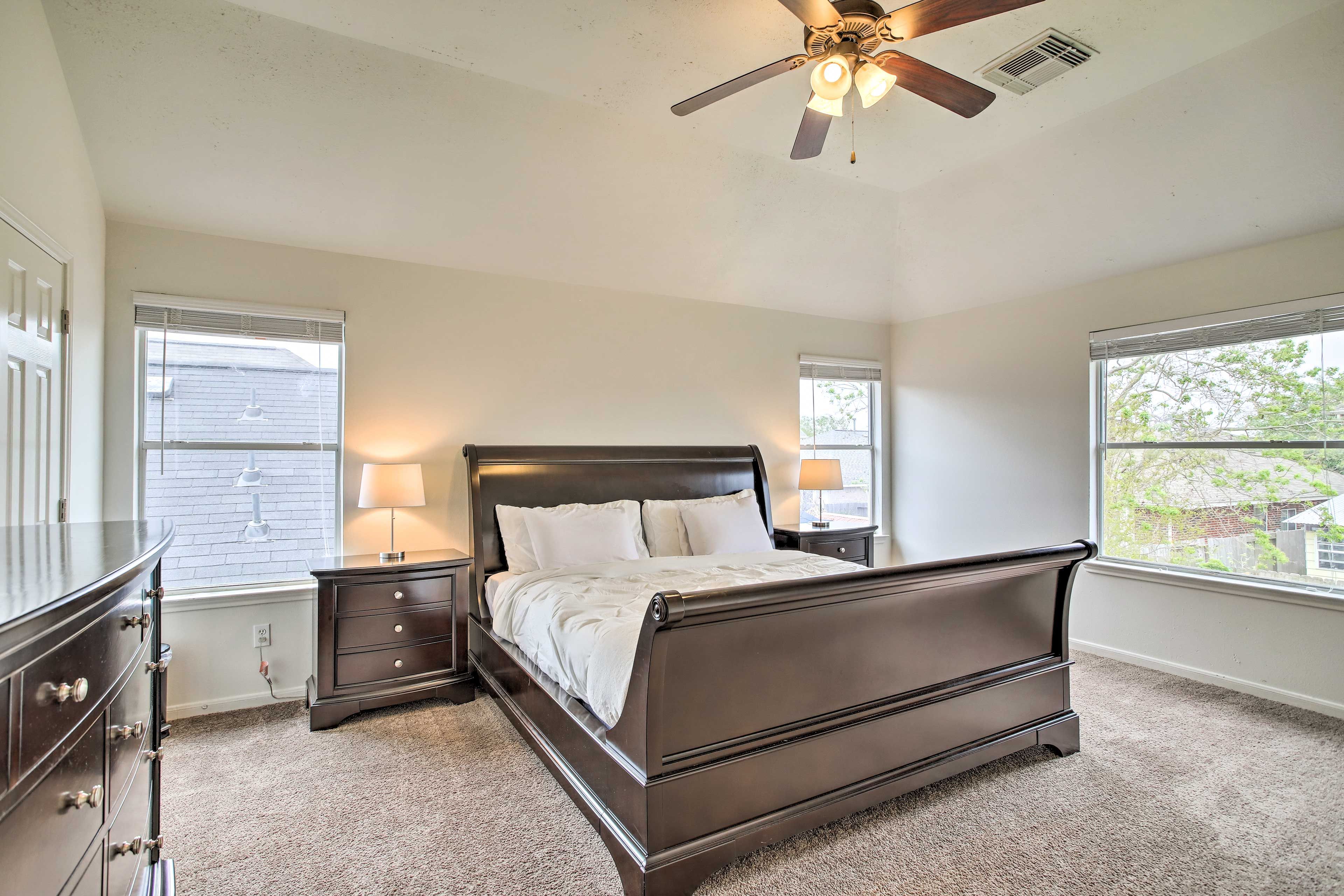 Bedroom 1 | 2nd Floor | King Bed