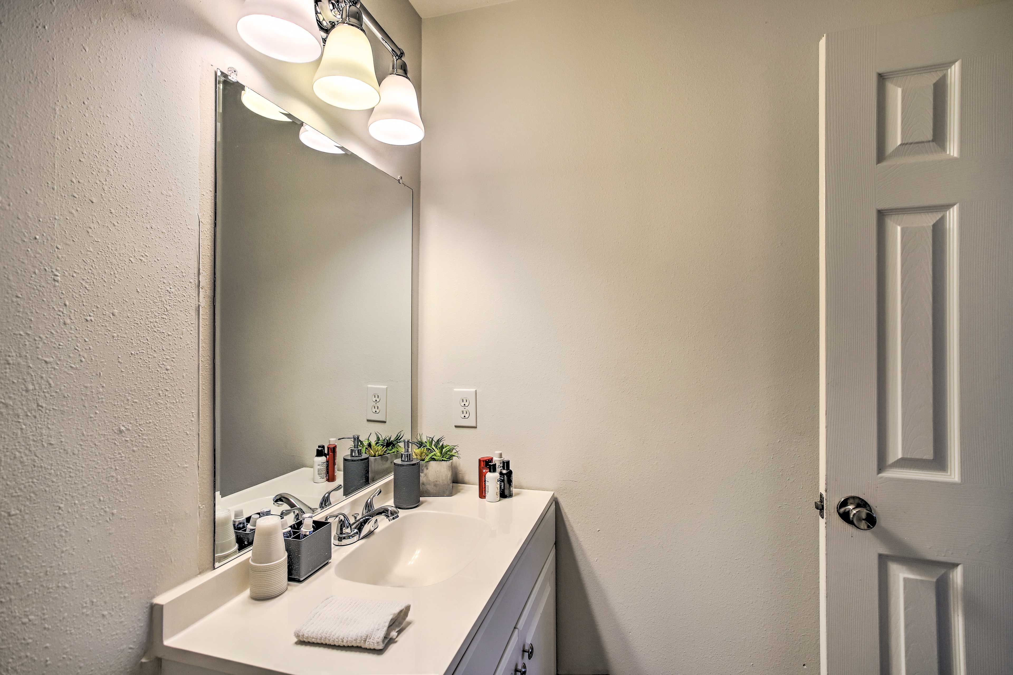 Bathroom | Towels Provided